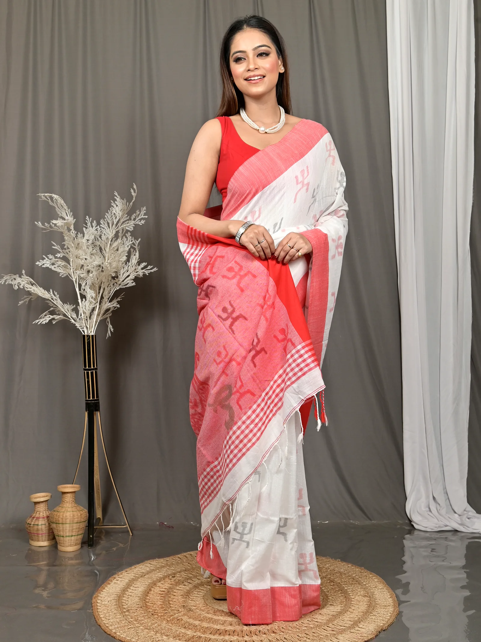 White Red Pure Cotton Borma Handloom Saree  (614)