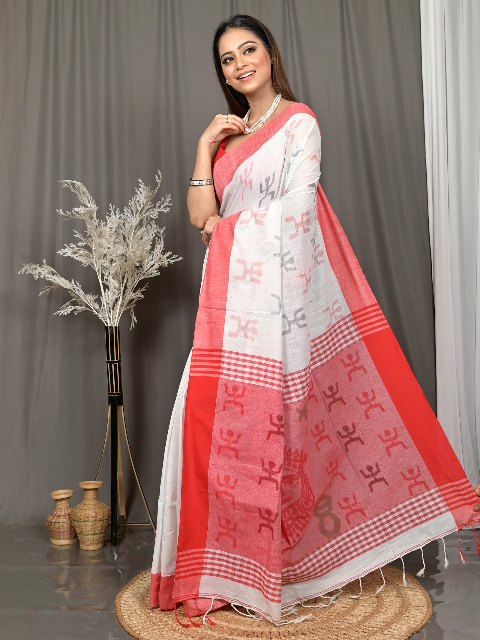 White Red Pure Cotton Borma Handloom Saree  (614)