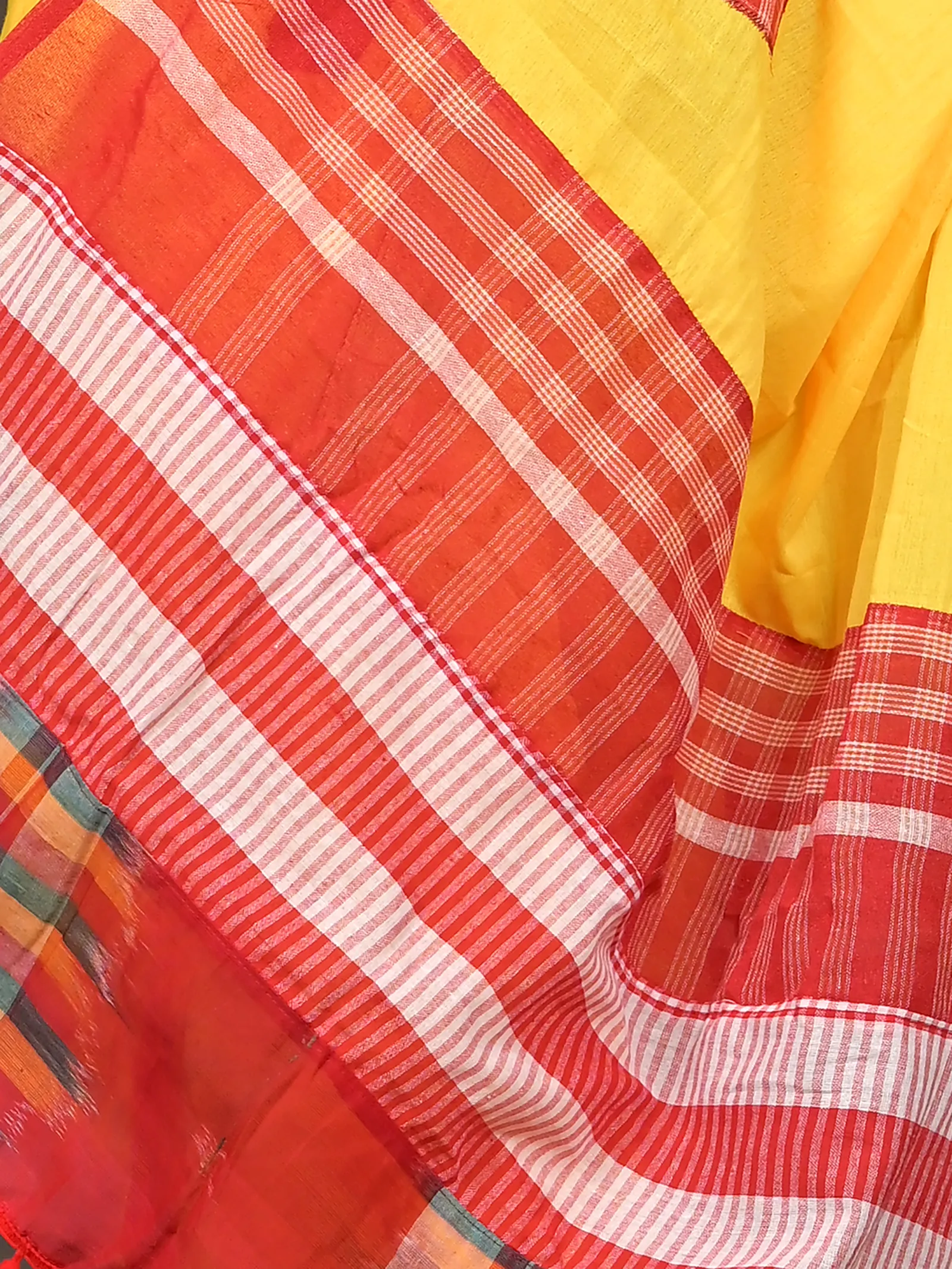 Yellow Red Blended Cotton Aplika Applique Saree  (619)