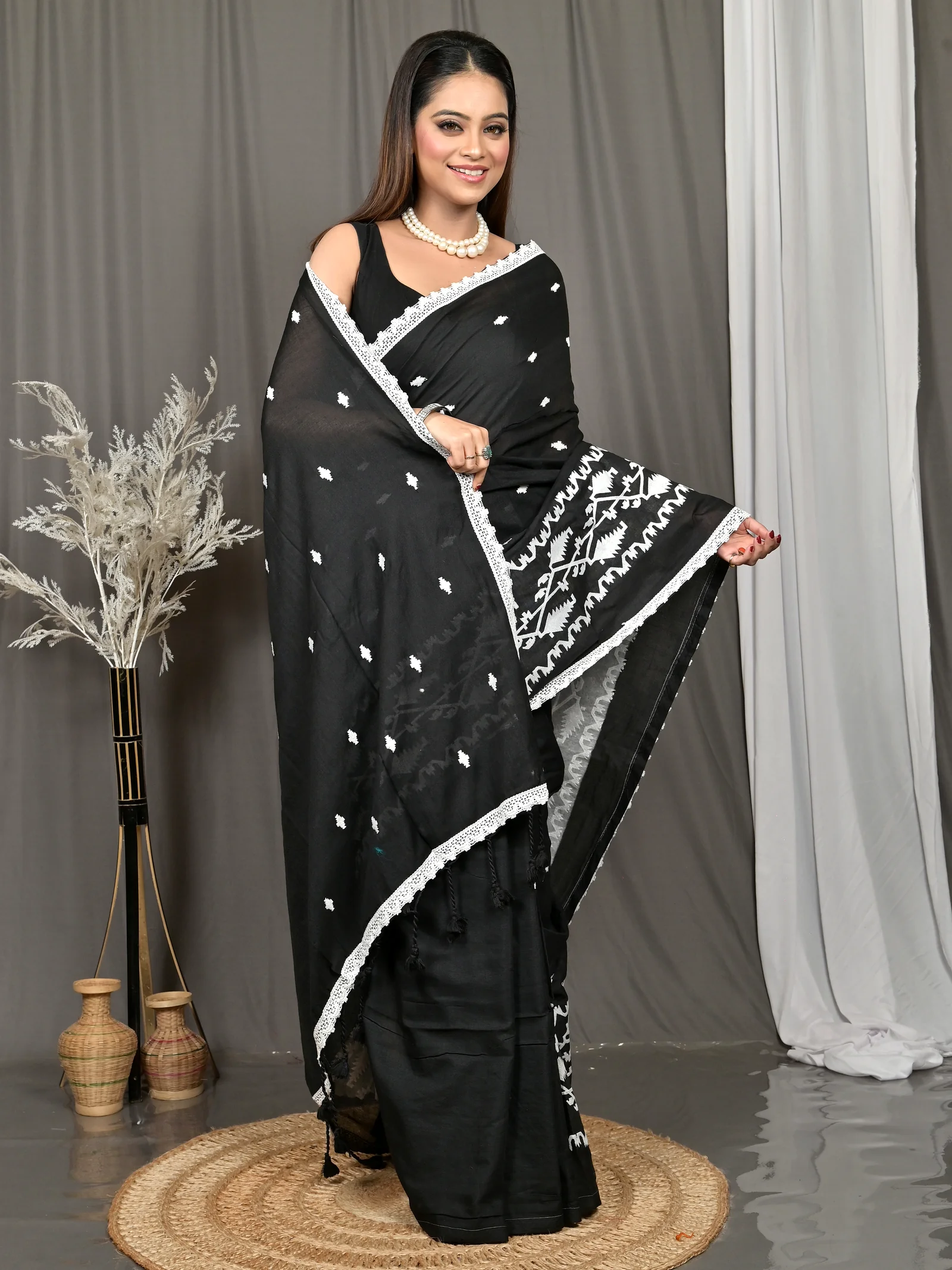 Black Cotton Parepu Handloom Saree  (63)