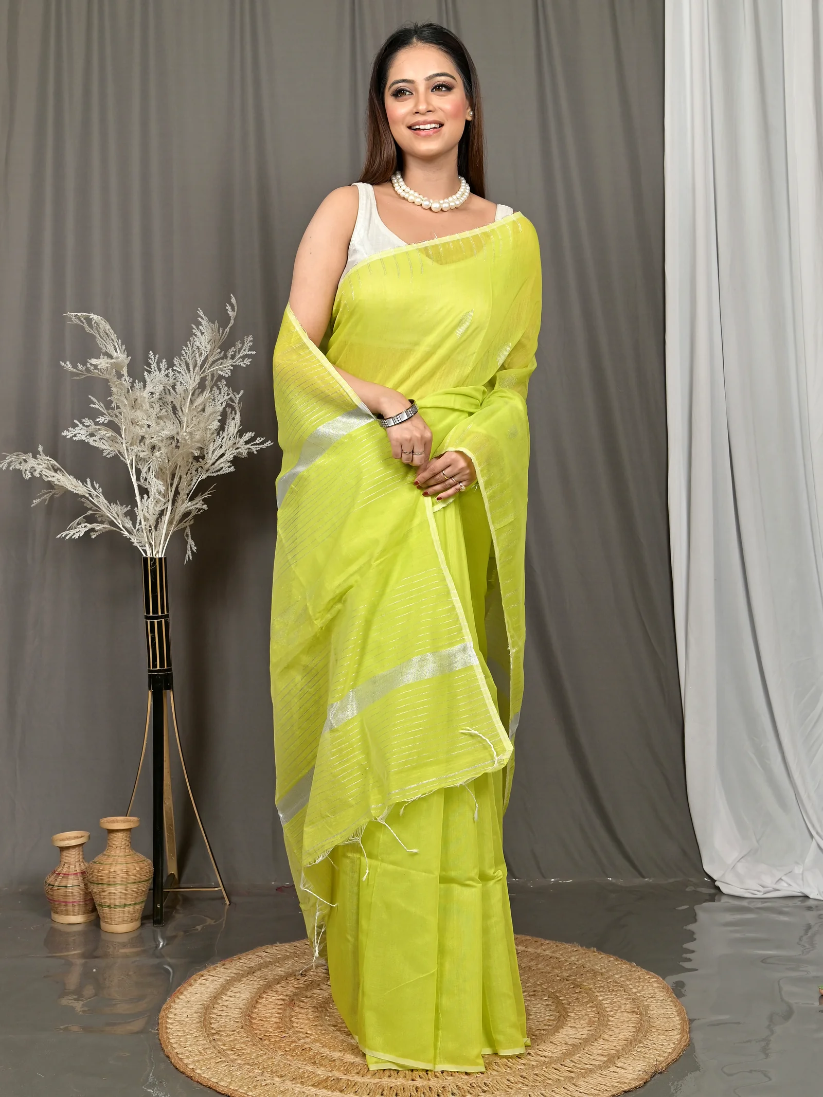 Lemon Green Cotton Soubit Handloom Saree  (639)