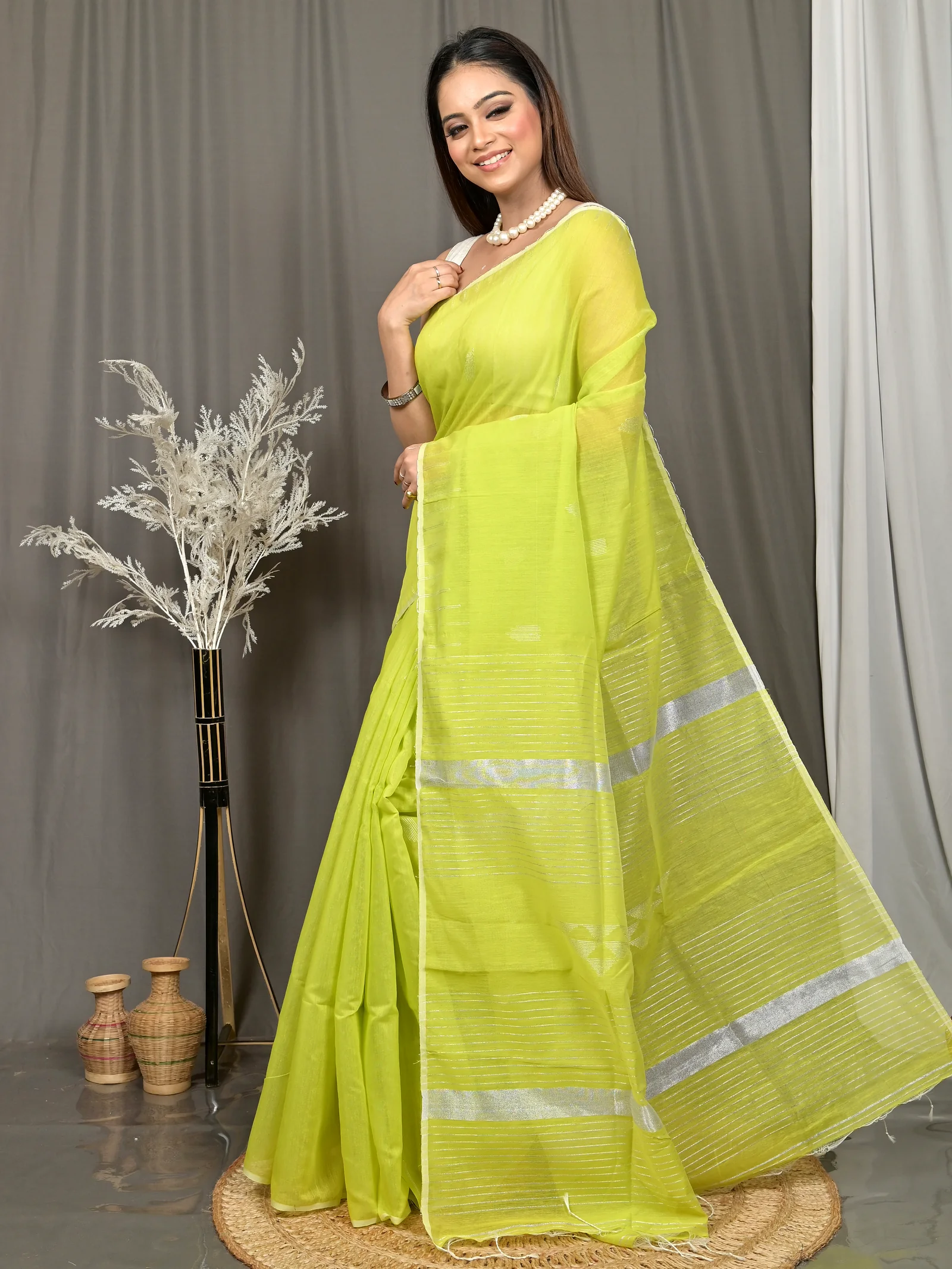 Lemon Green Cotton Soubit Handloom Saree  (639)