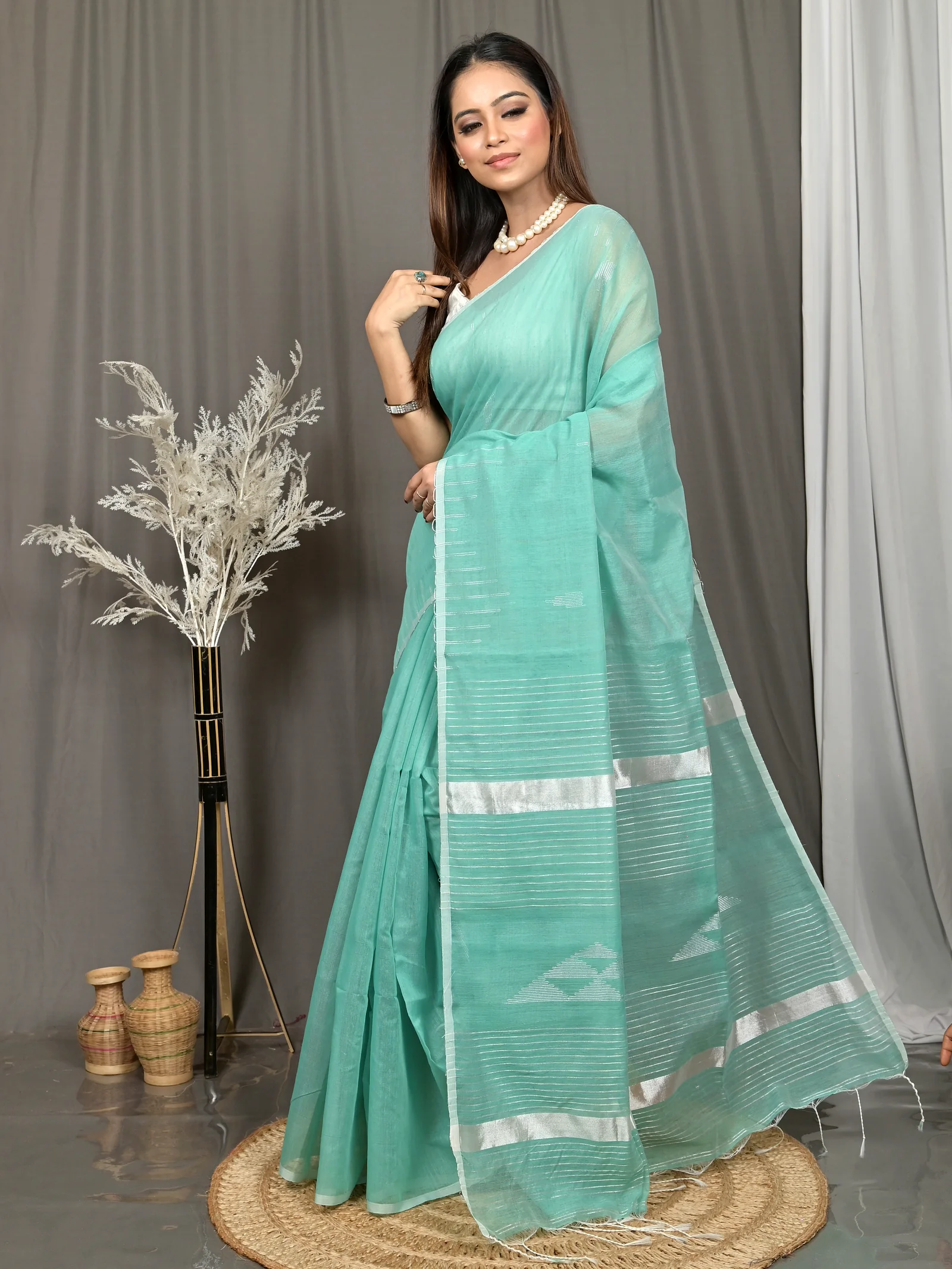 See Green Cotton Soubit Handloom Saree  (641)