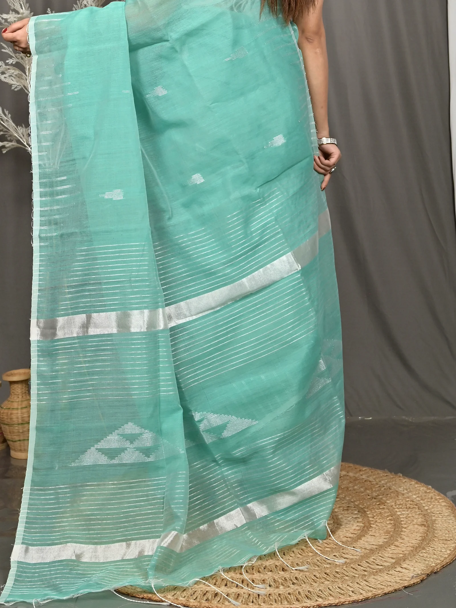 See Green Cotton Soubit Handloom Saree  (641)