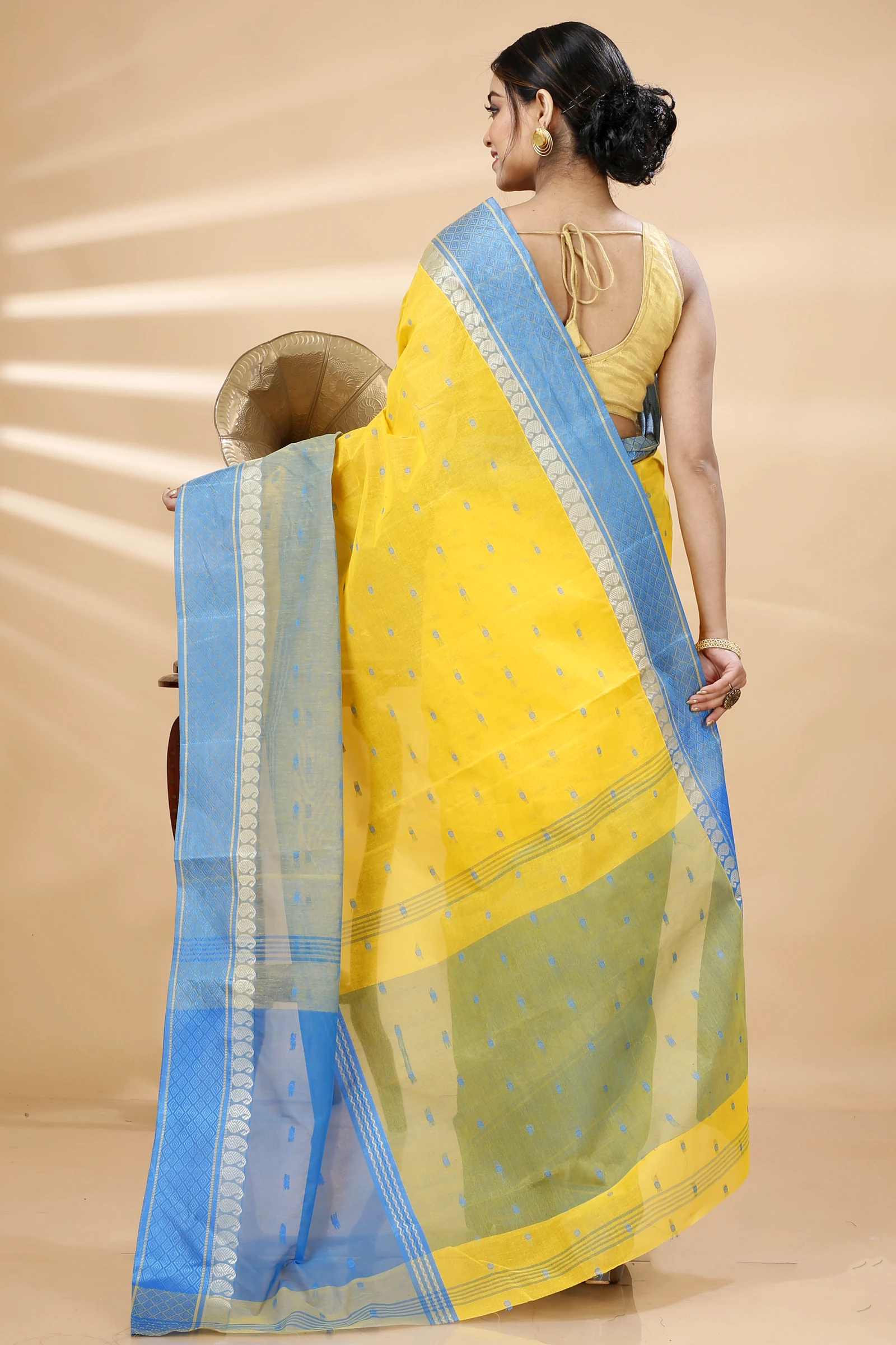 Yellow Pure Cotton Ganga Jamuna_Buti Tant Saree (648)