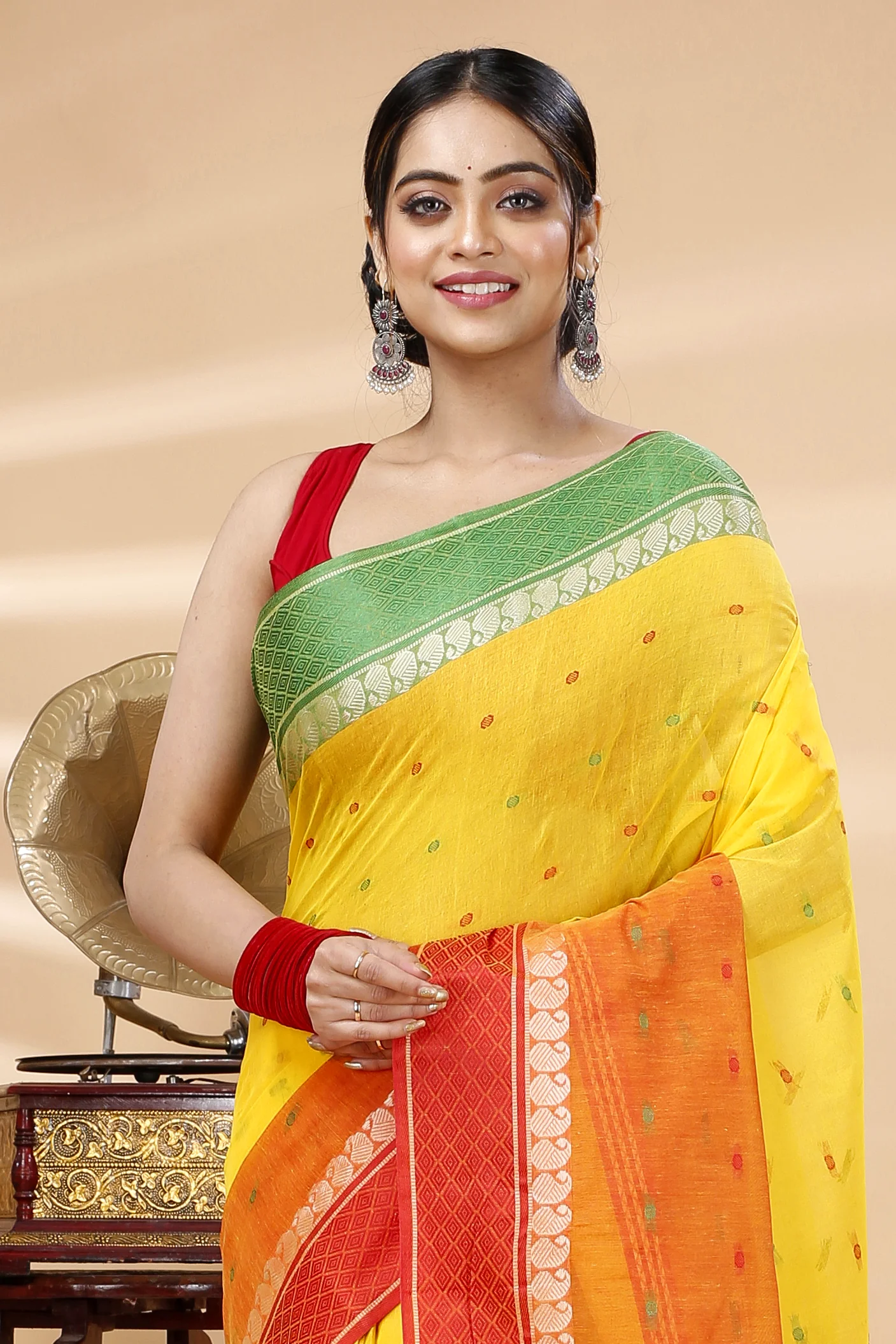Yellow Pure Cotton Ganga Jamuna_Buti Tant Saree (650)