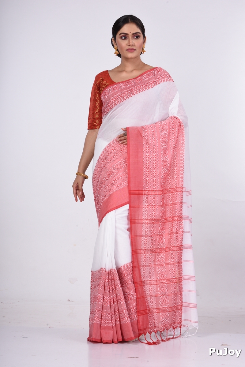 White Pure Cotton Begompuri_Hand Hand Loom Saree (668)