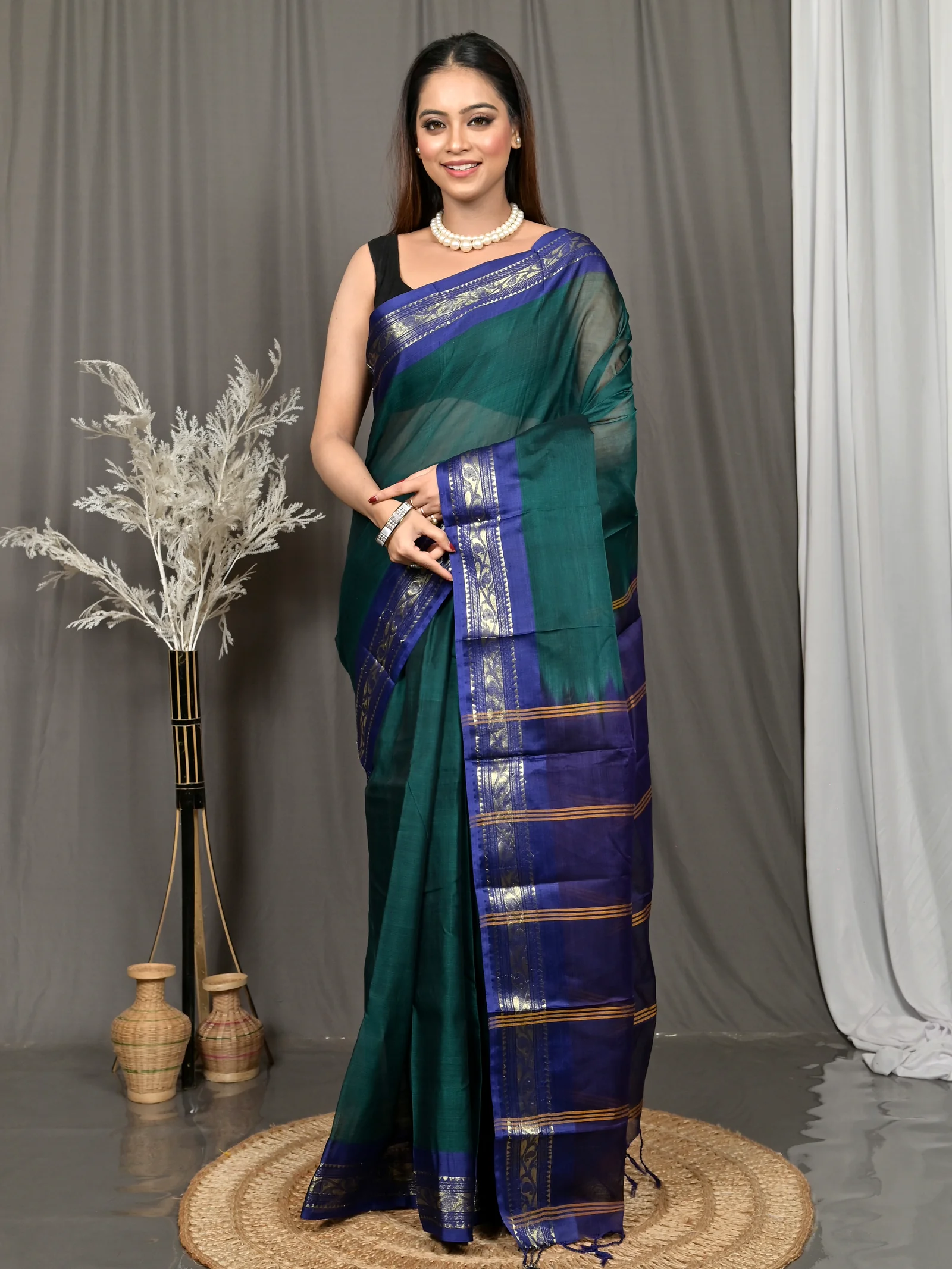 Dark Green Blue Cotton Parlik Gadwal Saree  (67)