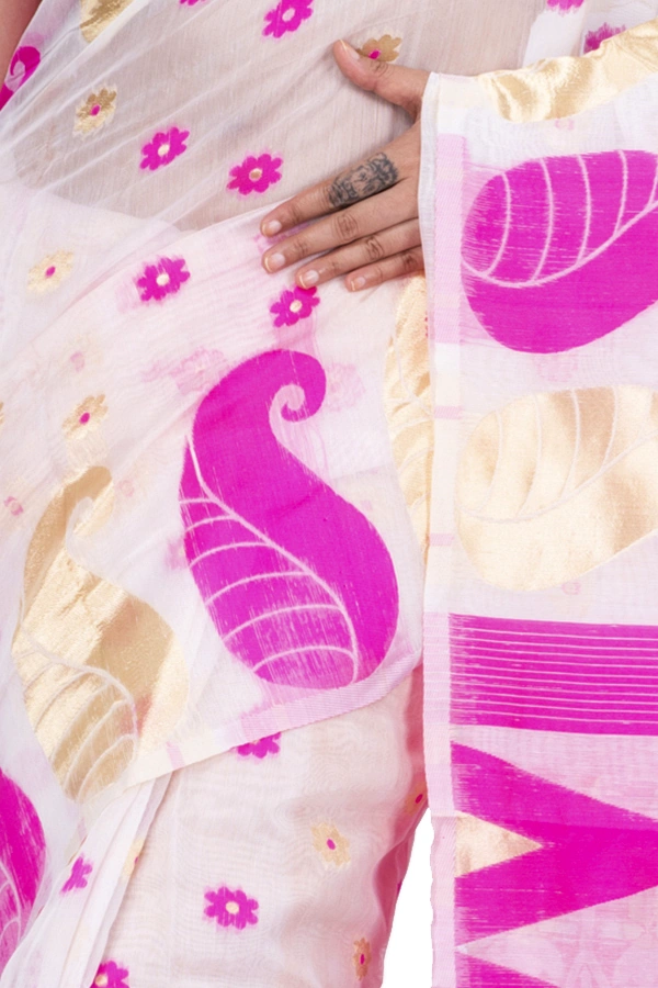Pink Pure Cotton Amachal_Jmdni Jamdani Saree (677)