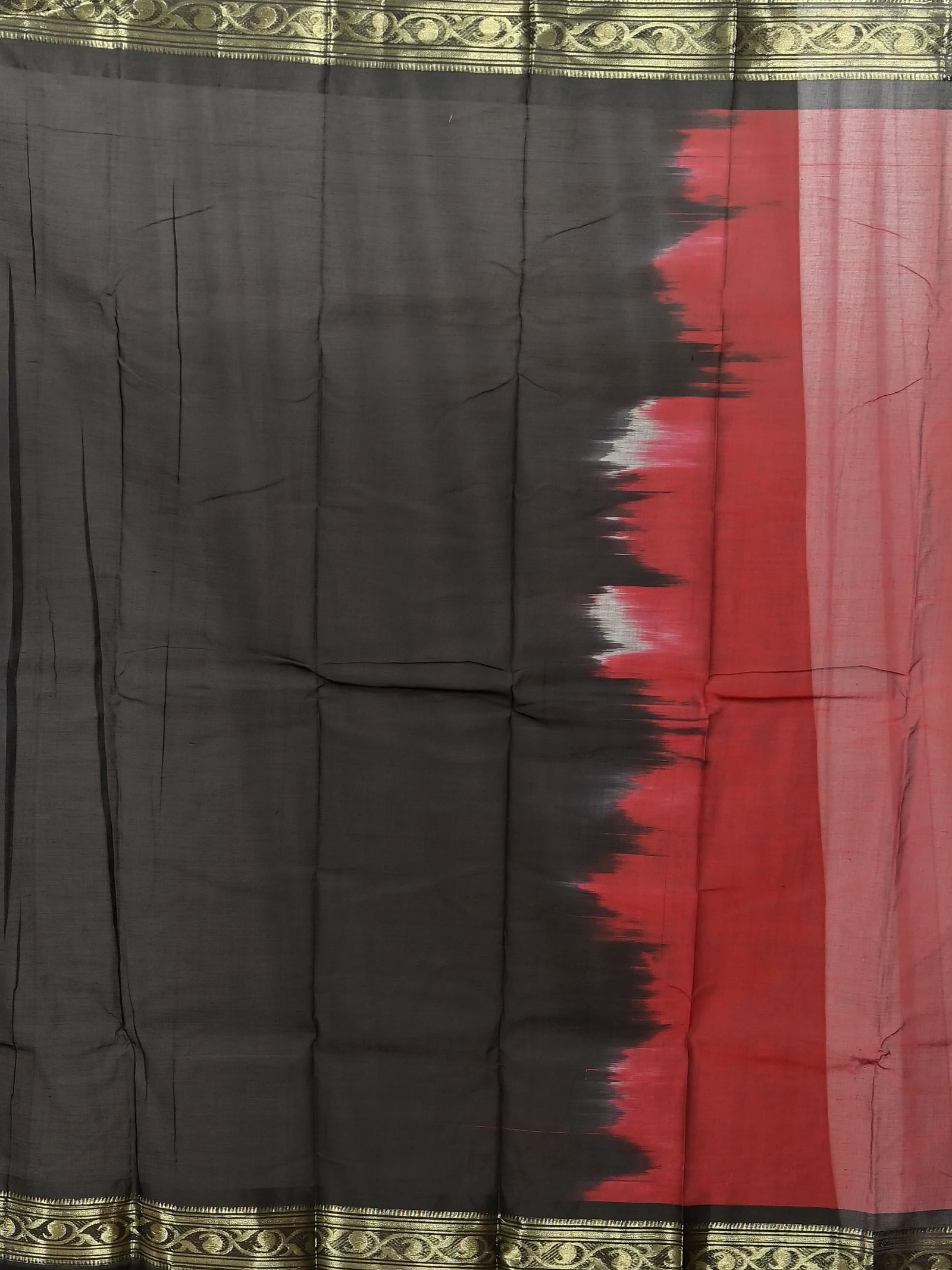 Maroon Black Cotton Parlik Gadwal Saree  (69)