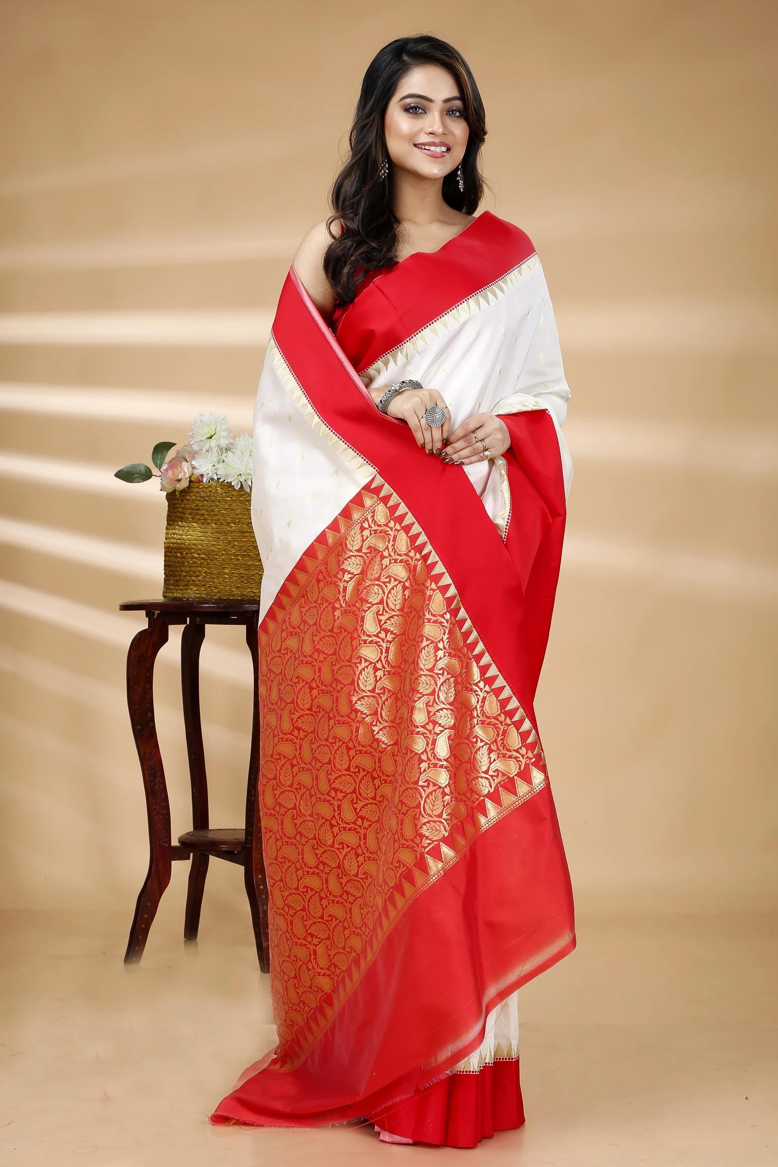 White Red Blended Cotton Gourigorod_Ankit Hand Loom Saree (7027)