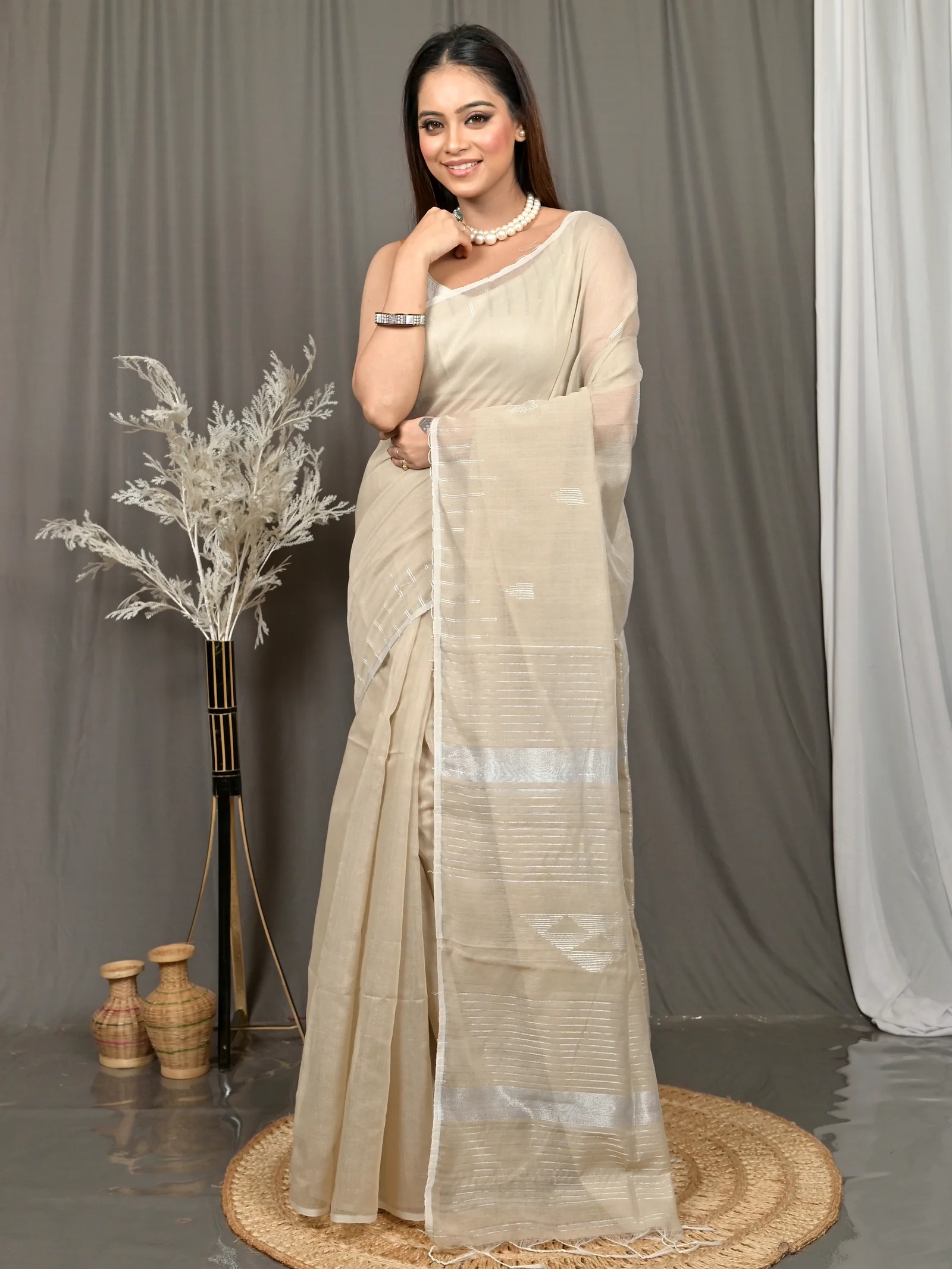 Cream Cotton Soubit Handloom Saree  (715)
