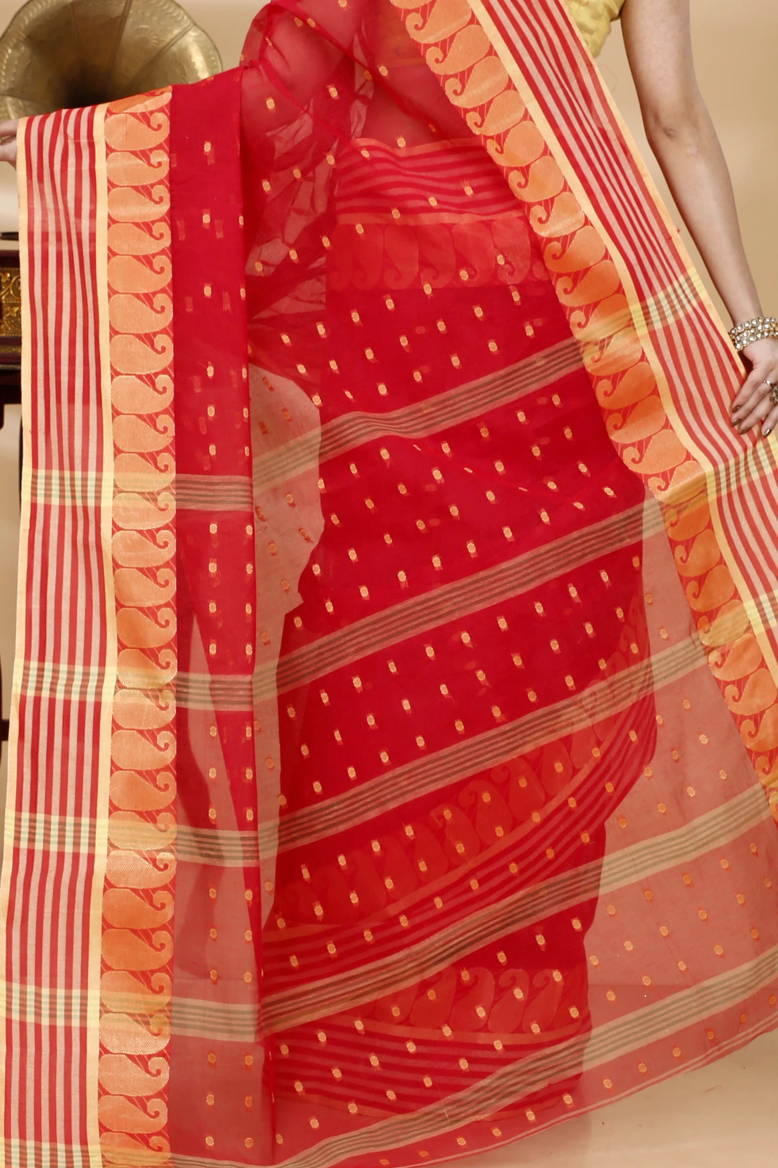 Red Pure Cotton Moti_Buti Tant Saree (745)