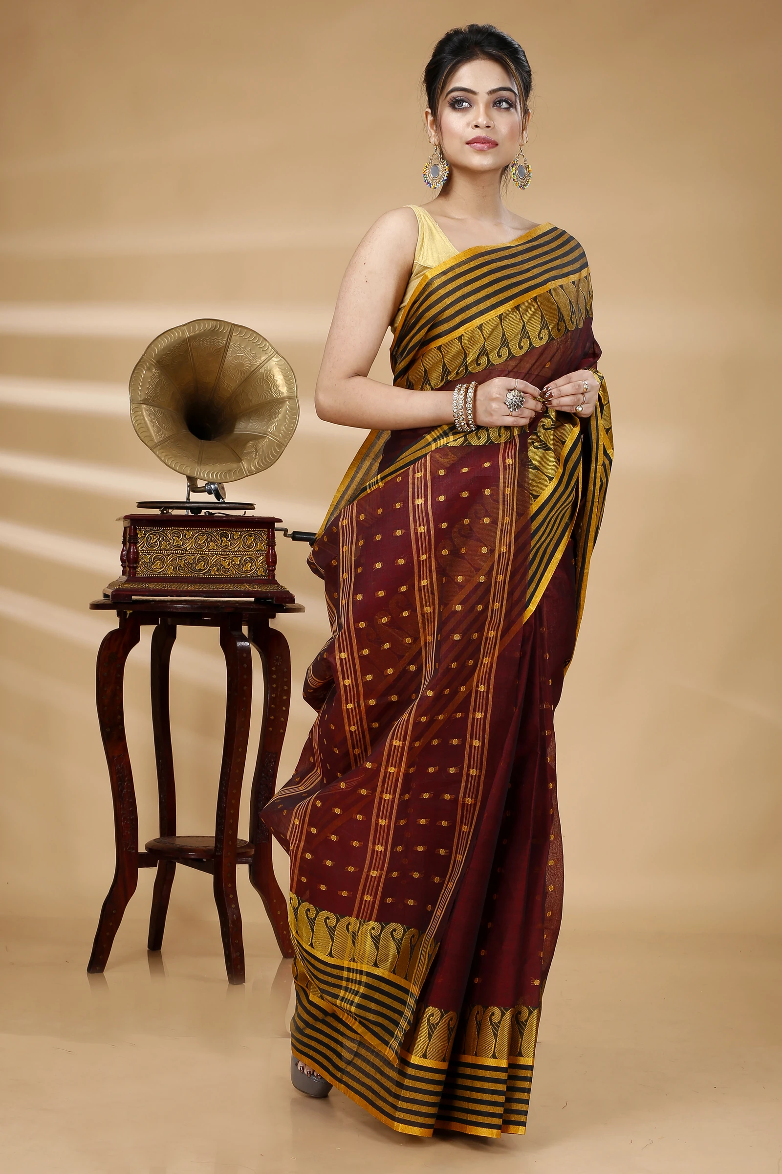 Brown Pure Cotton Moti_Buti Tant Saree (747)