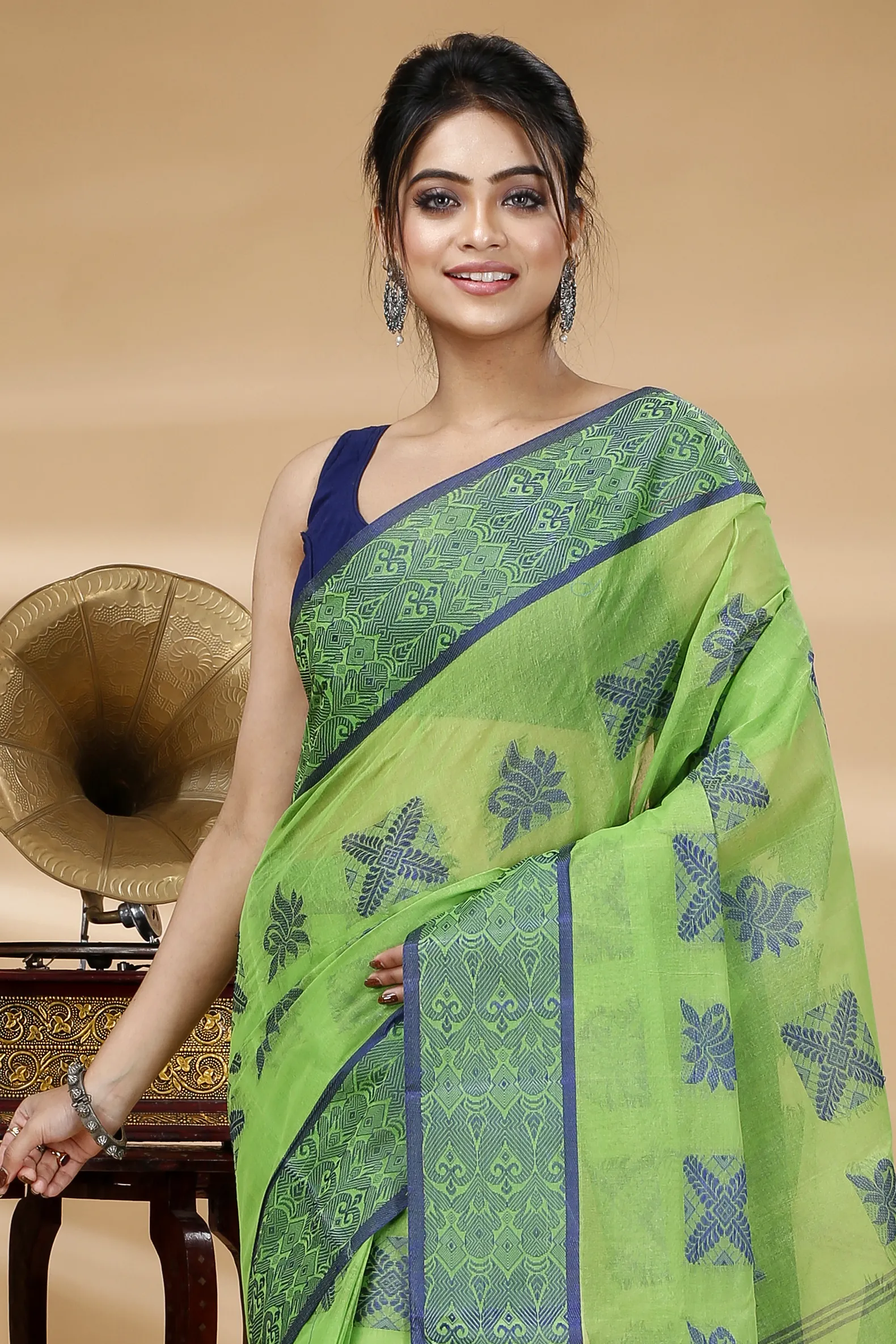 Green Pure Cotton Suparna Buti Tant Saree (756)