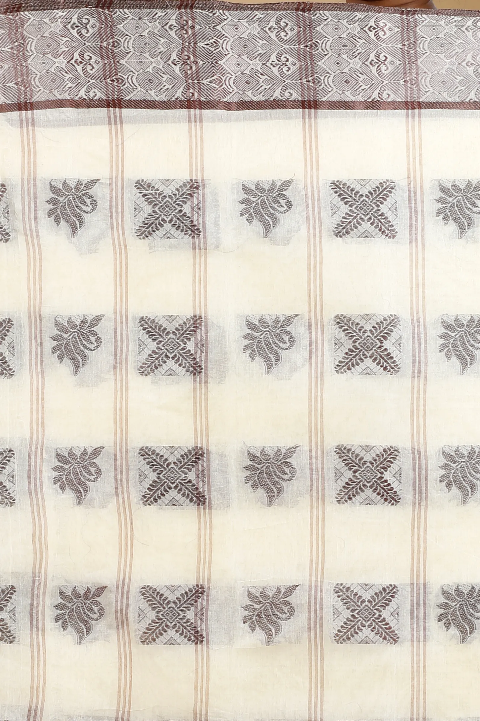 Off-White Pure Cotton Suparna Buti Tant Saree (758)