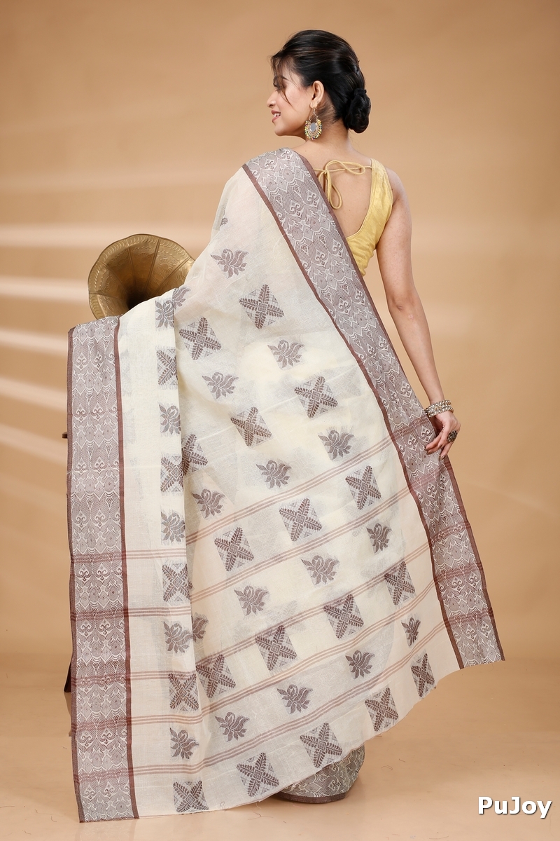 Off-White Pure Cotton Suparna Buti Tant Saree (758)