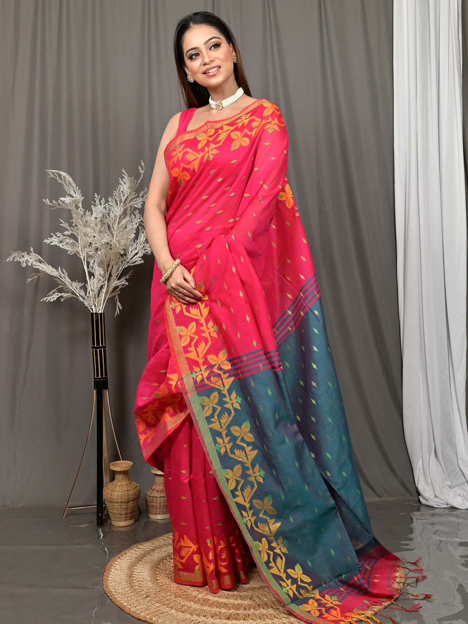 Red Green Cotton Parvon Kanjivaram Silk Saree  (76)
