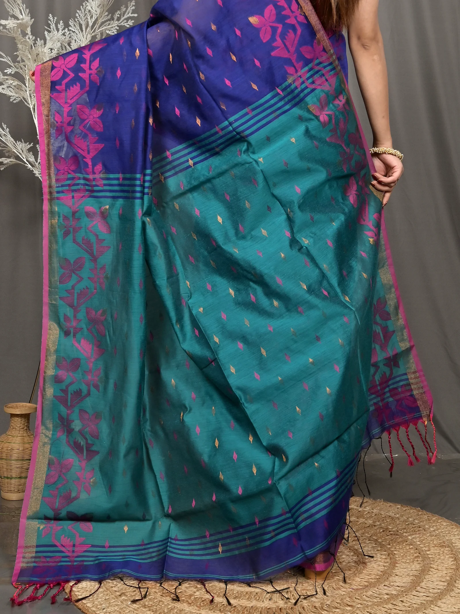 Blue Green Cotton Parvon Kanjivaram Silk Saree  (78)