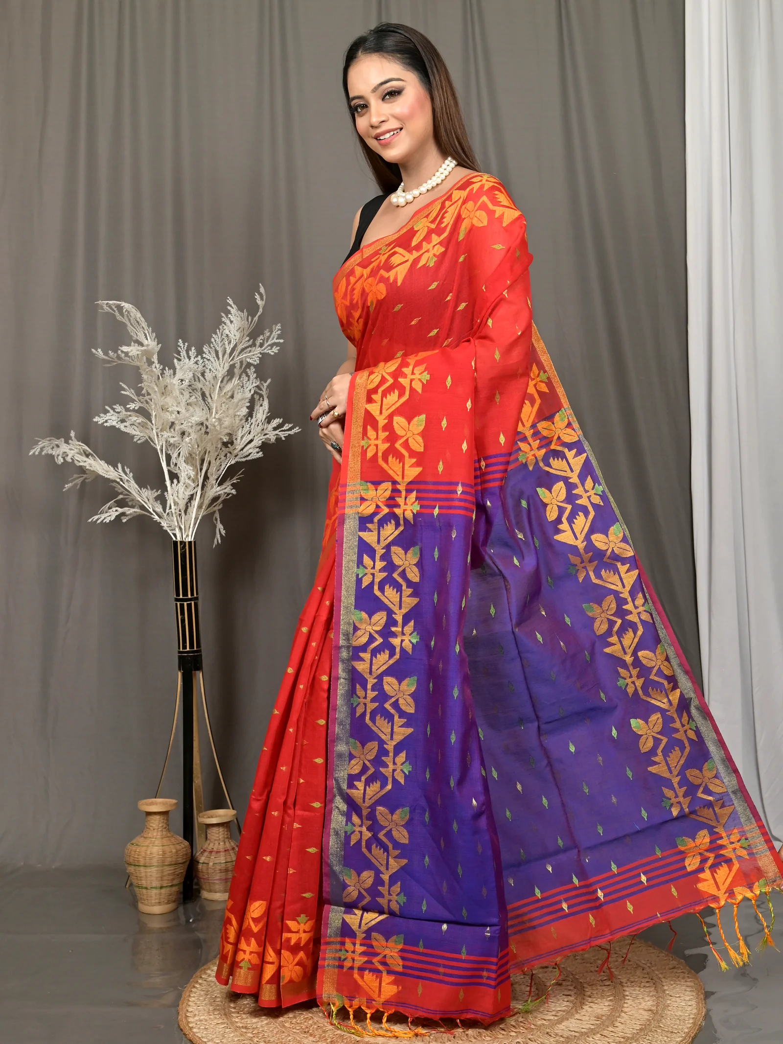 Red Blue Cotton Parvon Kanjivaram Silk Saree  (80)
