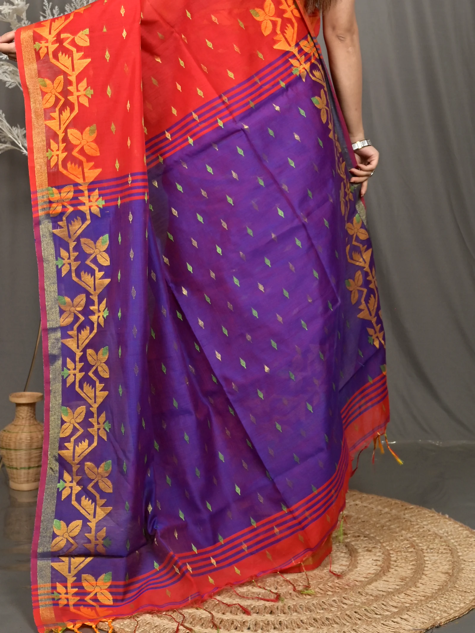 Red Blue Cotton Parvon Kanjivaram Silk Saree  (80)