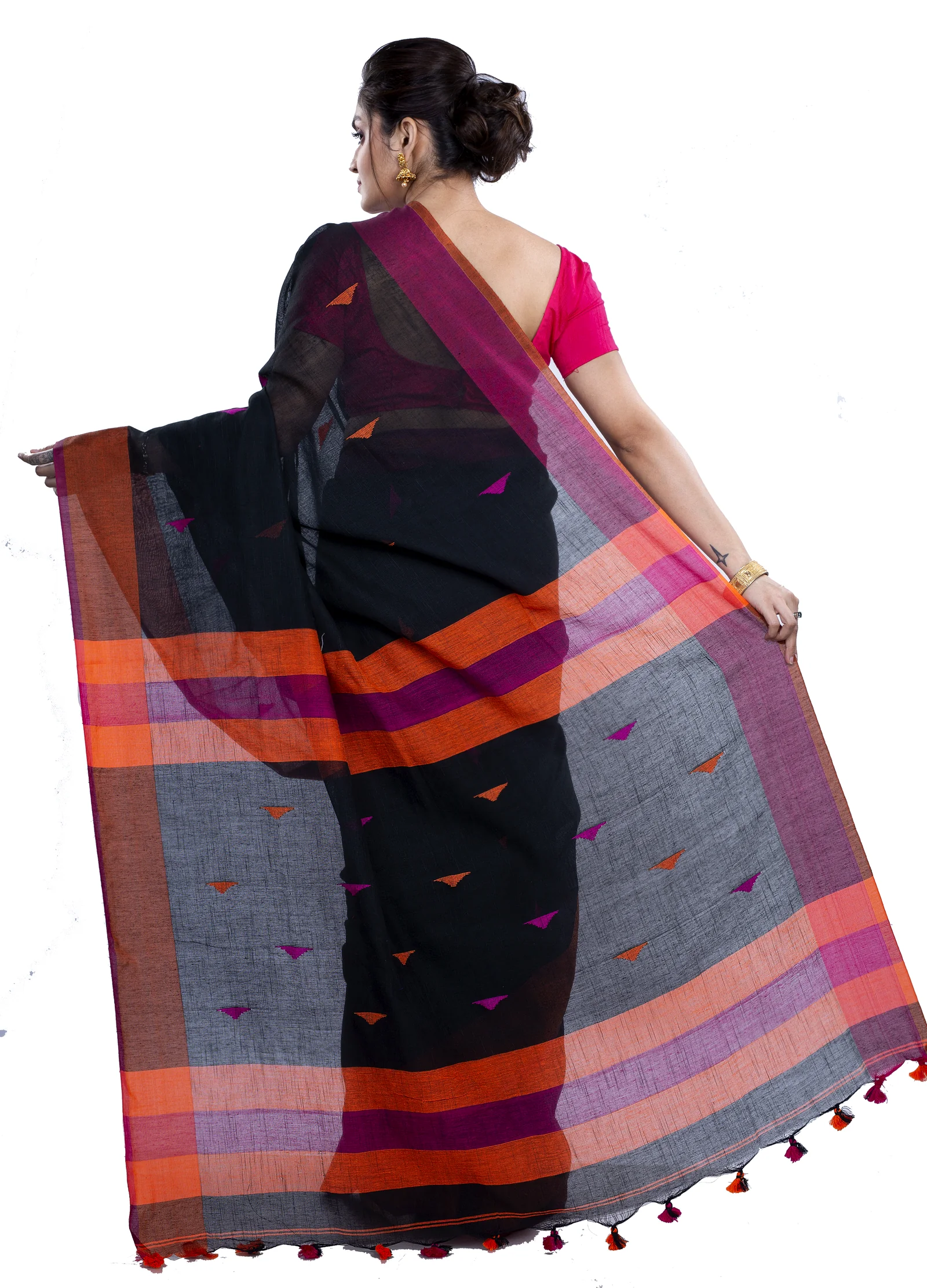 Black Pure Cotton Clasic_Than Hand Loom Saree (802)