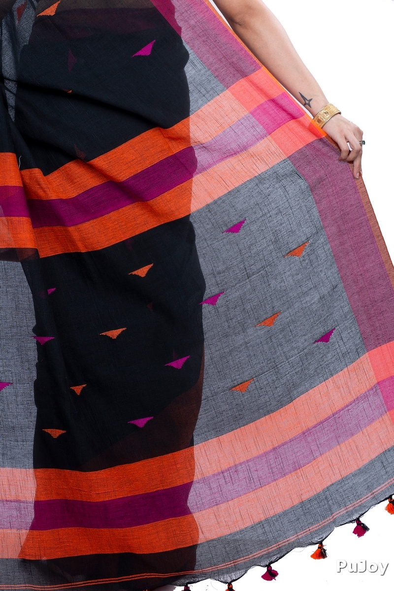 Black Pure Cotton Clasic_Than Hand Loom Saree (802)