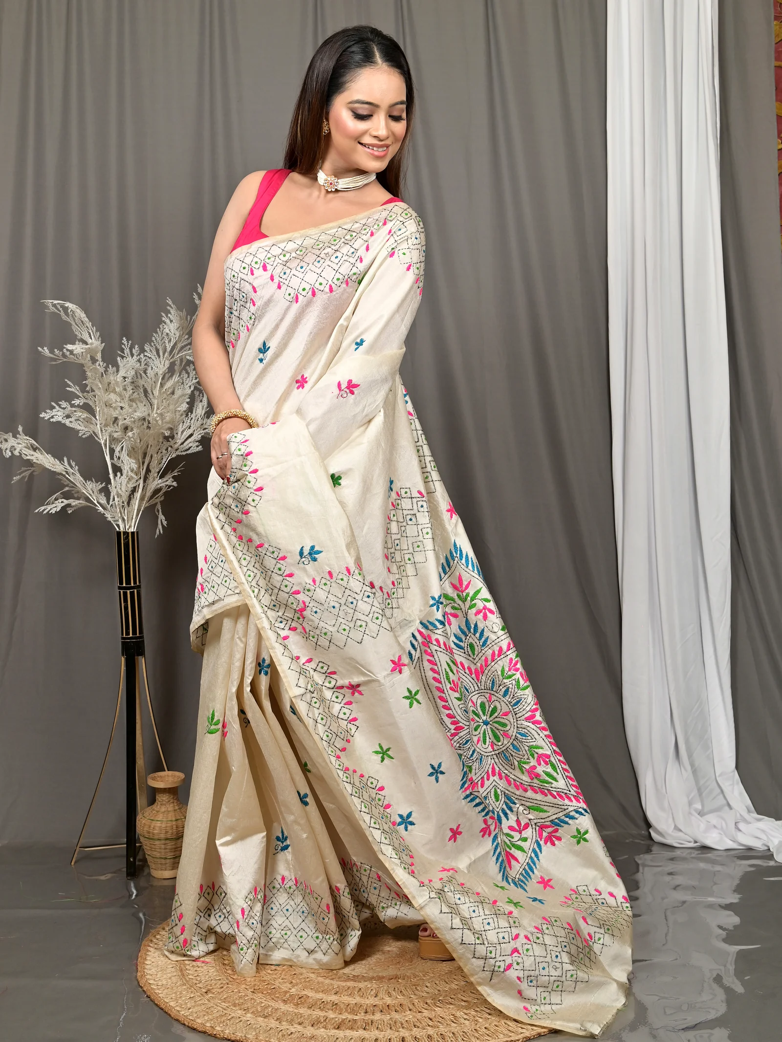 White Cotton Blended Soumika Kantha Stitch Saree  (82)