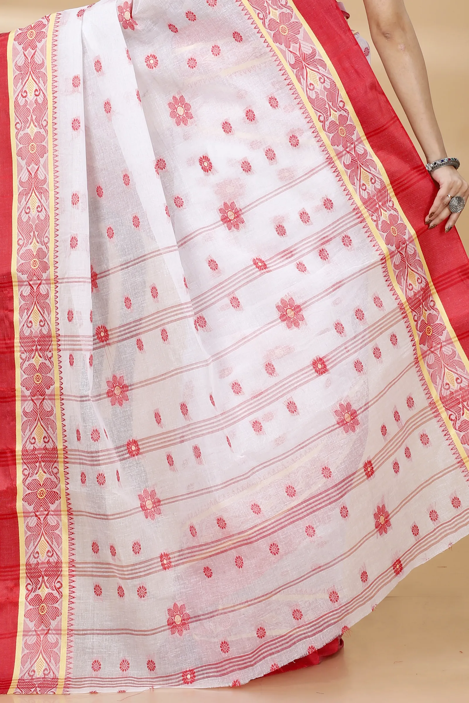 White Pure Cotton BolLata_Tant Tant Saree (839)