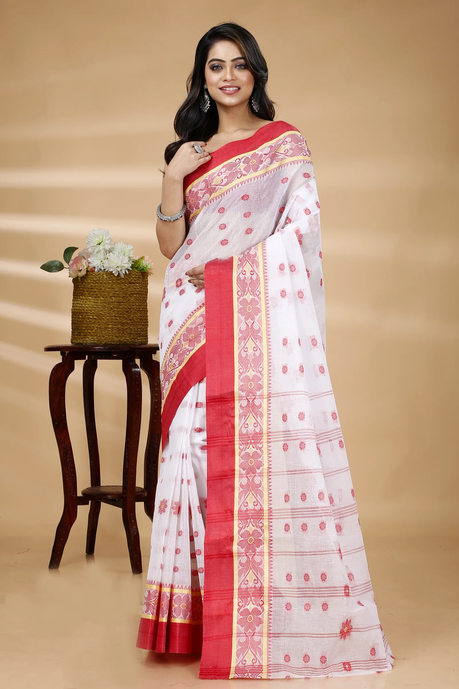 White Pure Cotton BolLata_Tant Tant Saree (839)