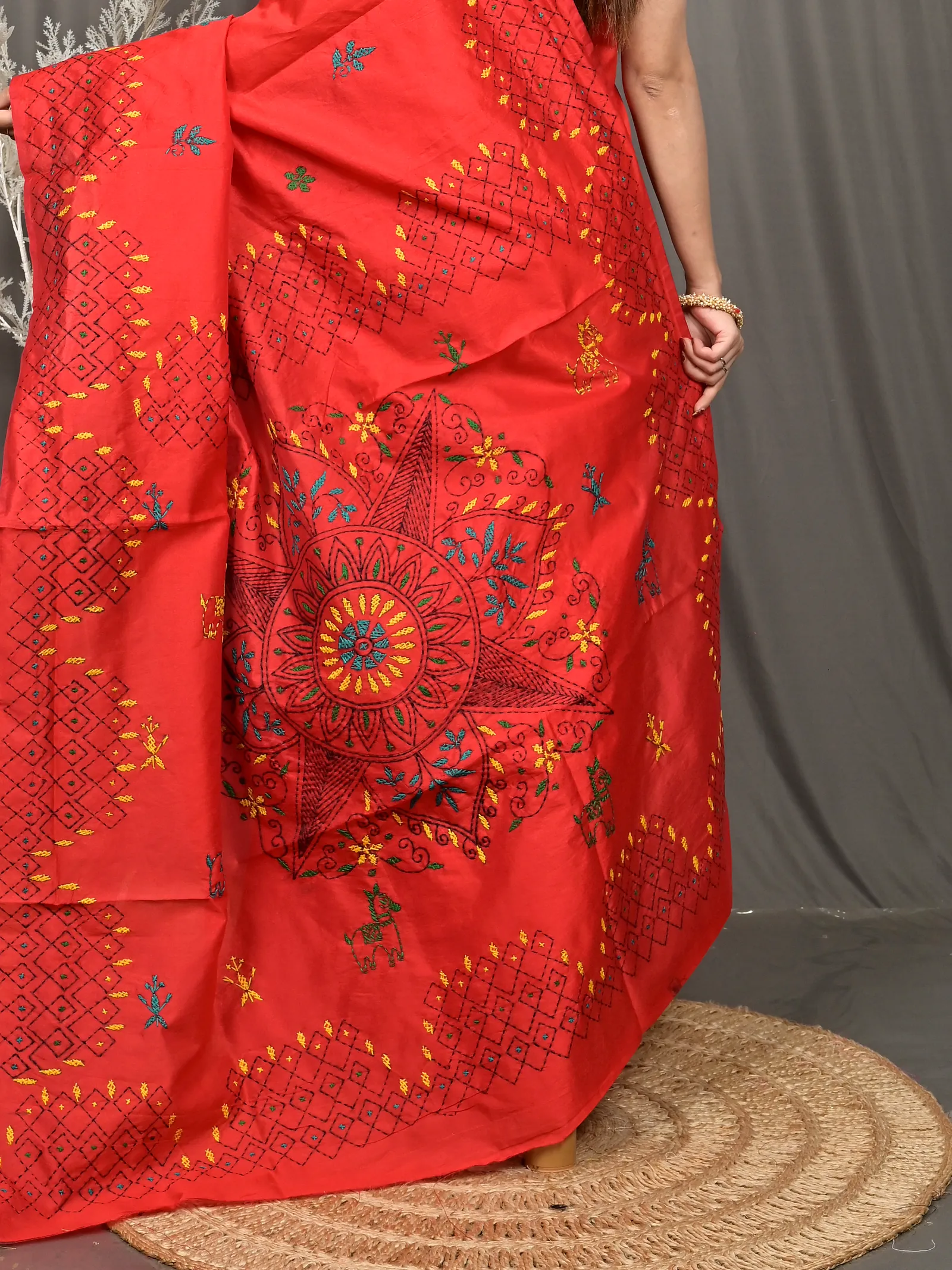 Red Cotton Blended Soumika Kantha Stitch Saree  (85)