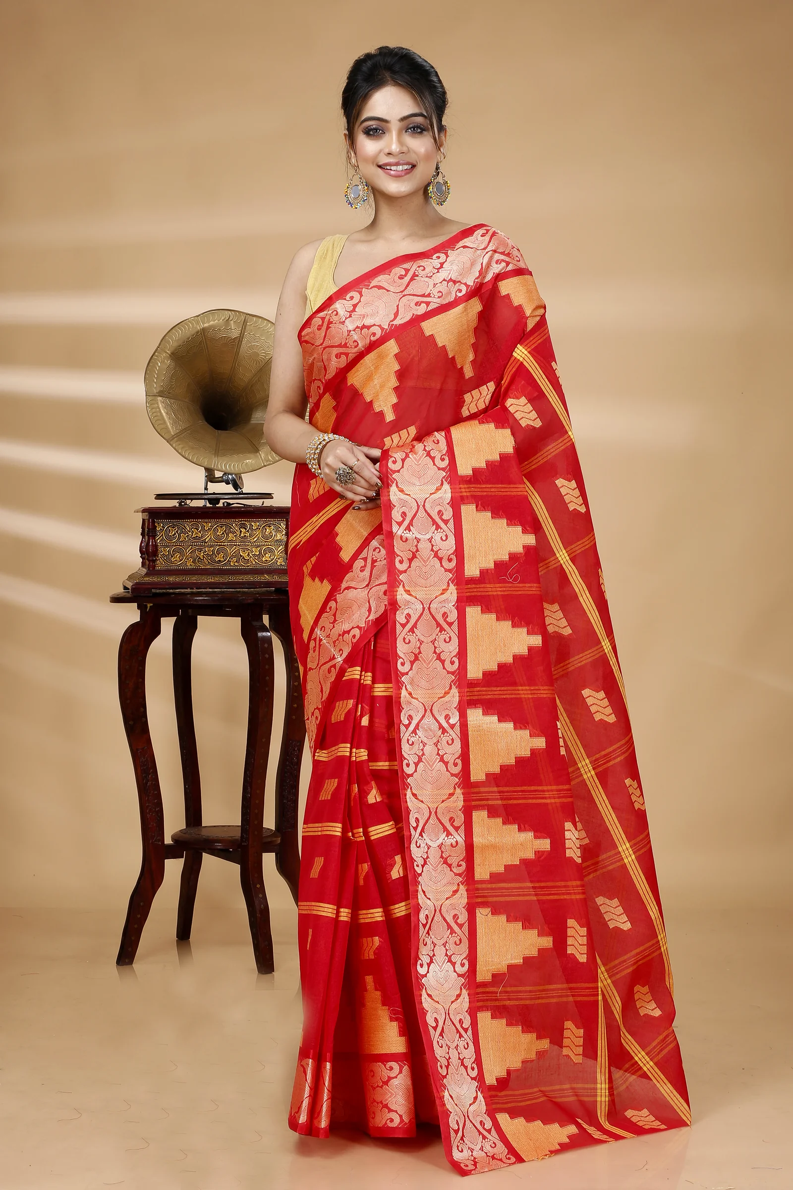 Red Pure Cotton Kamala Desiging Tant Saree (899)
