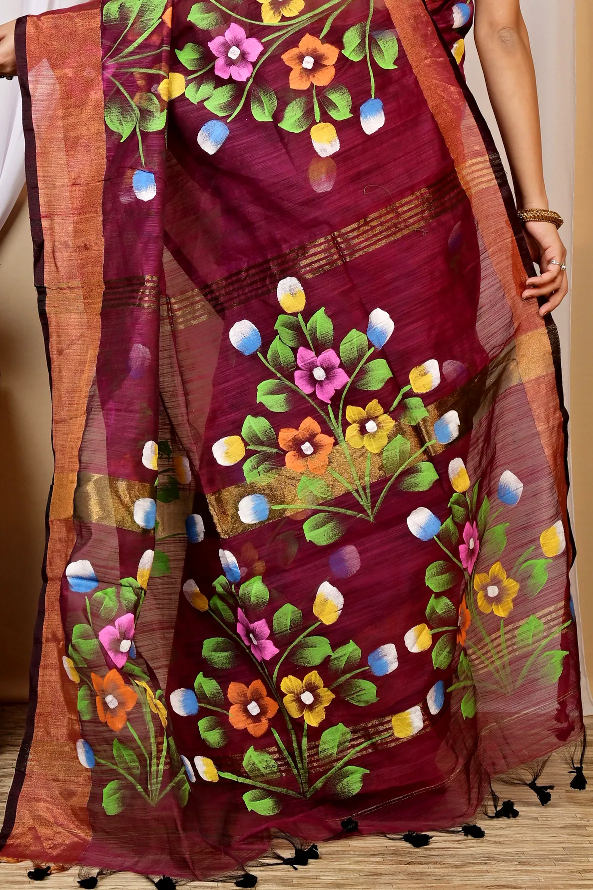 Maroon Blended Cotton Anito Hand Painted Saree (9007)