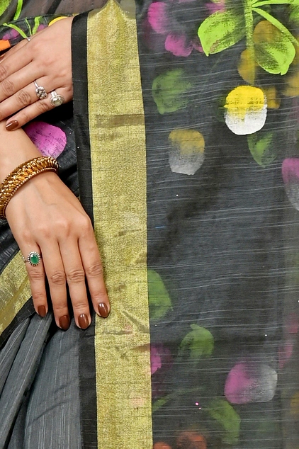Dark Green Blended Cotton Anito Hand Painted Saree (9008)