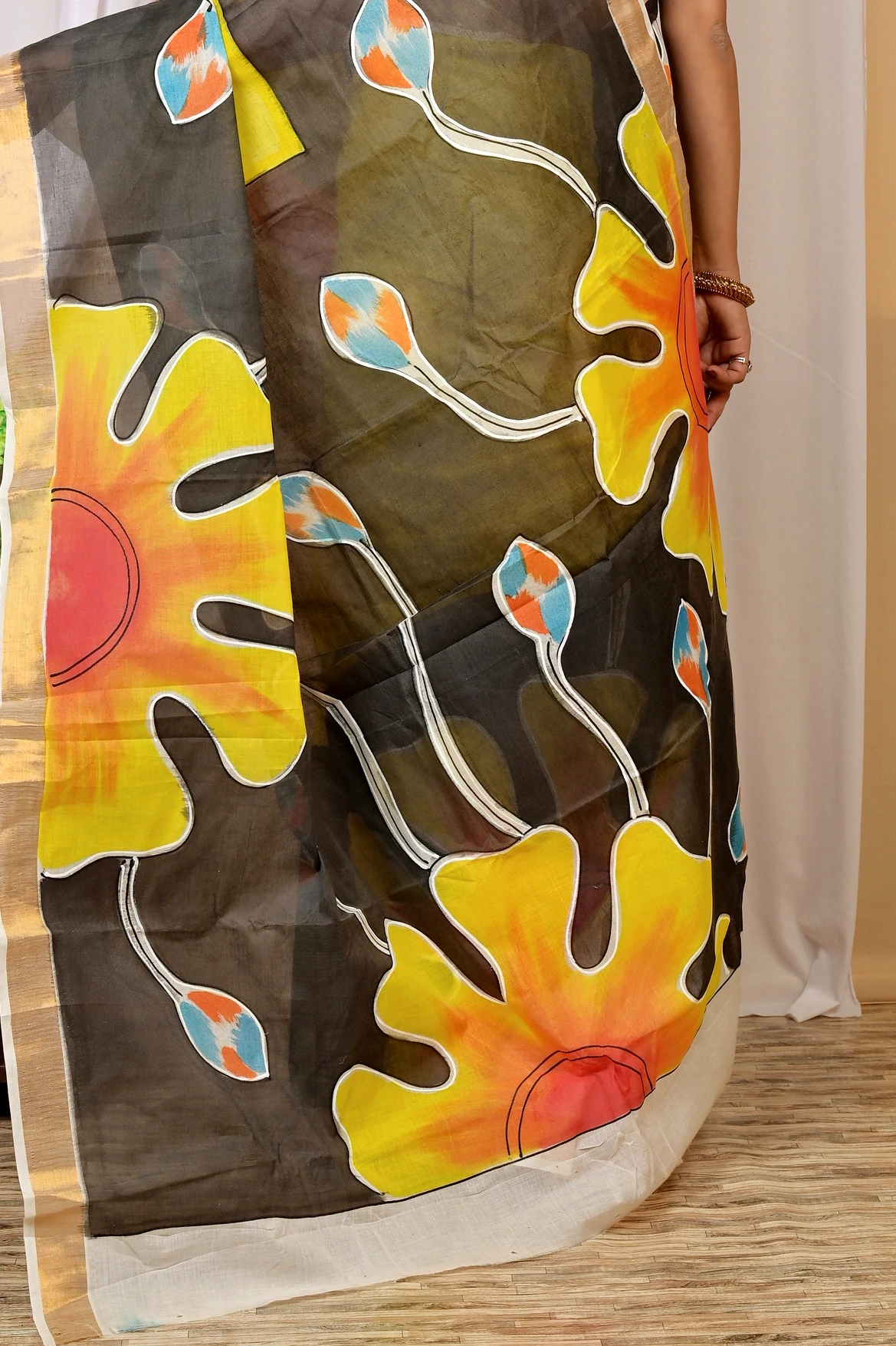 Multi-Coloured Pure Cotton Hataka Hand Painted Saree (9033)