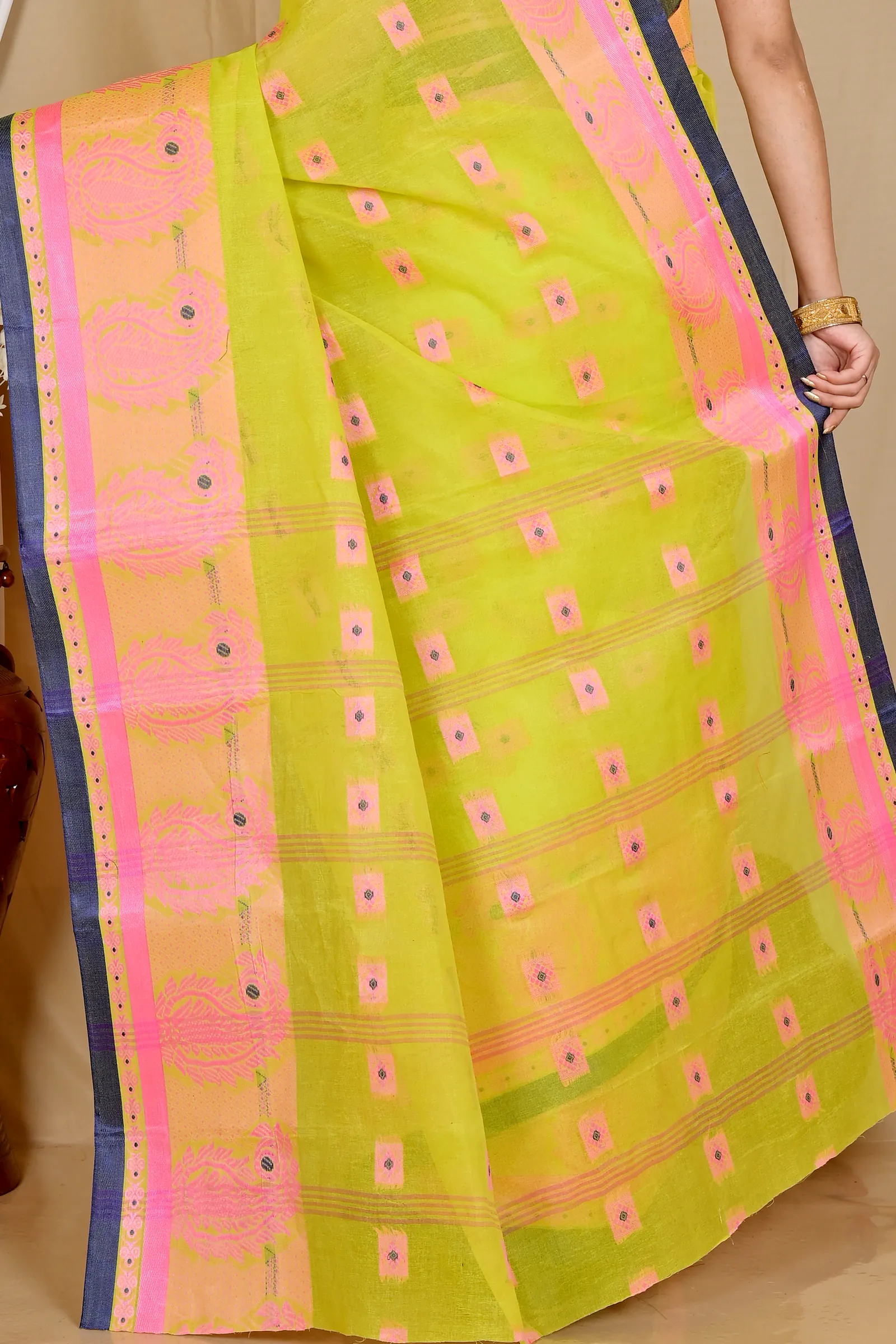 Green Pure Cotton Aloka Tant Saree (909)