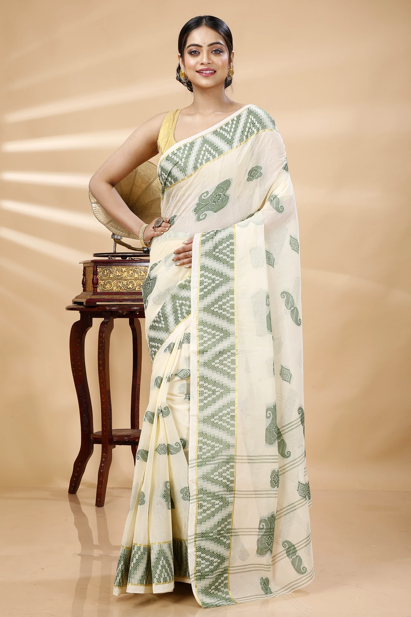 White Green Pure Cotton Gargi Tant Saree (911)