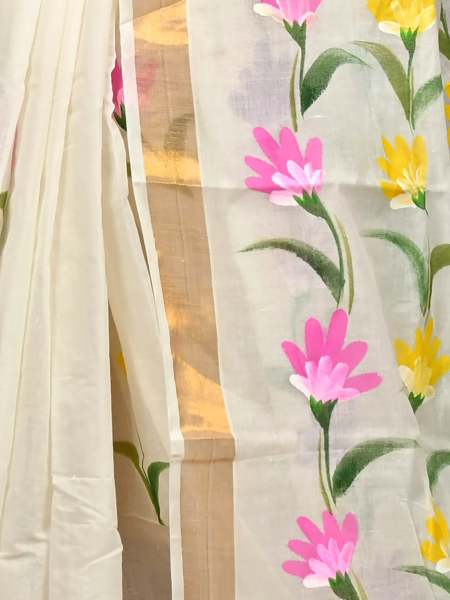 Multycolor Pure Cotton Hataka Hand Painted Saree (9115)