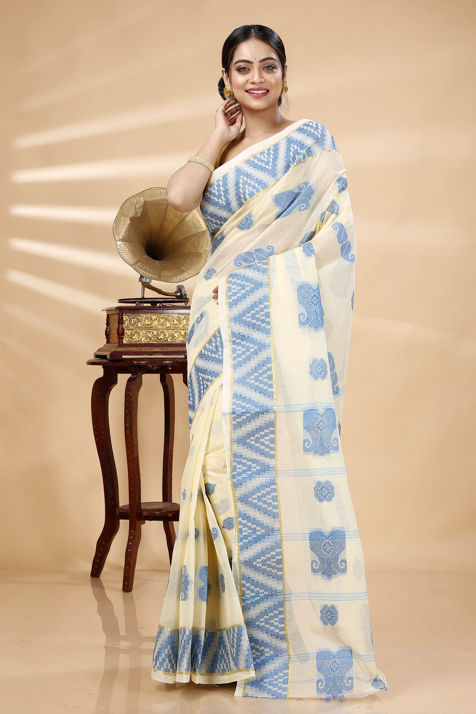 White Sky Blue Pure Cotton Gargi Tant Saree (913)