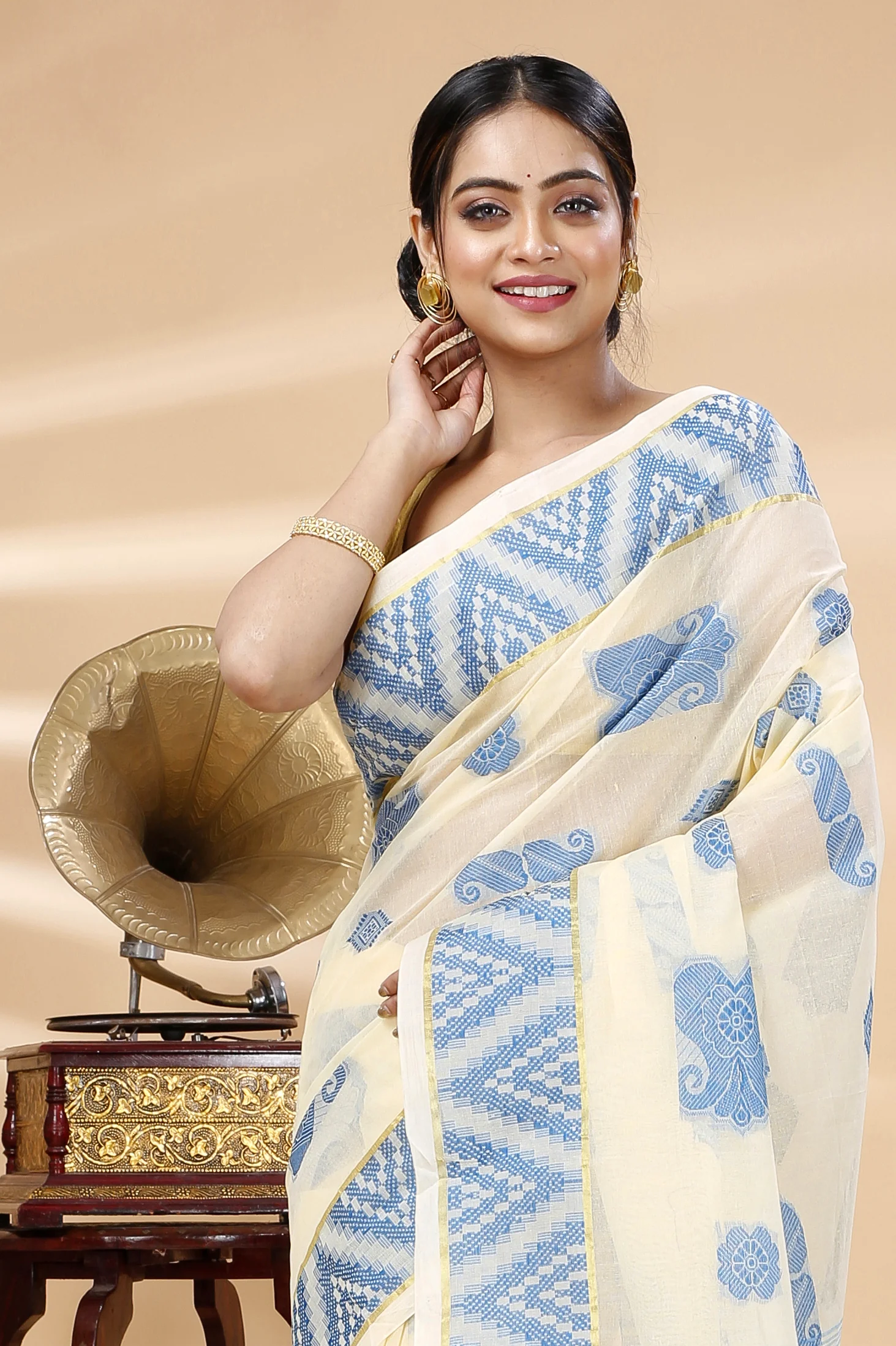 White Sky Blue Pure Cotton Gargi Tant Saree (913)
