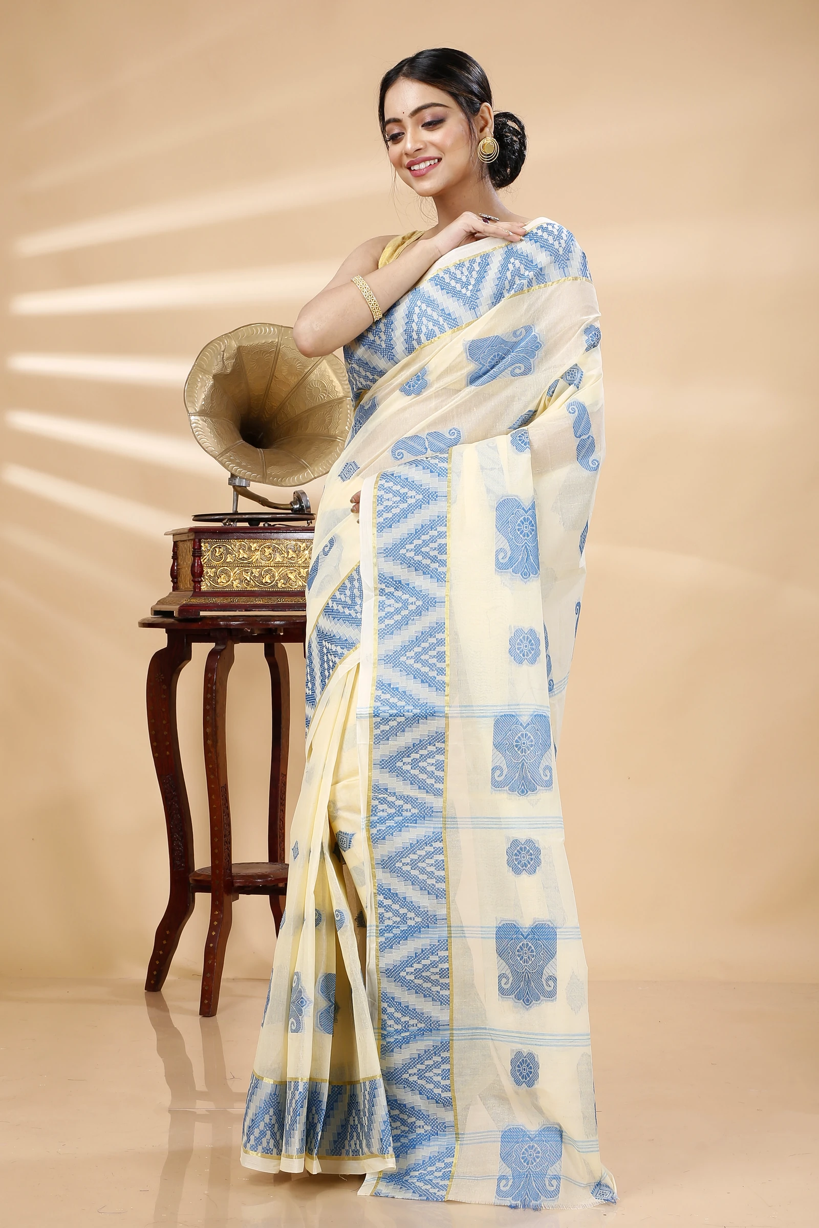 White Sky Blue Pure Cotton Gargi Tant Saree (913)