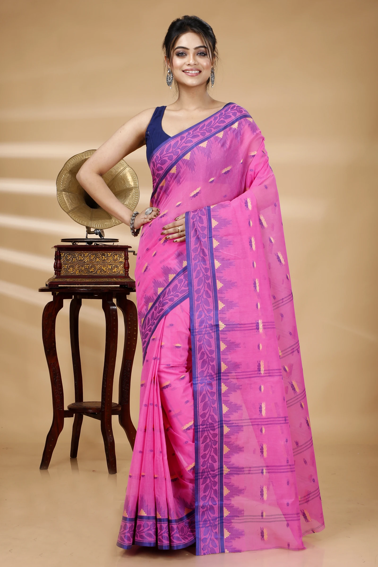 Pink Pure Cotton Gunjan Tant Saree (933)