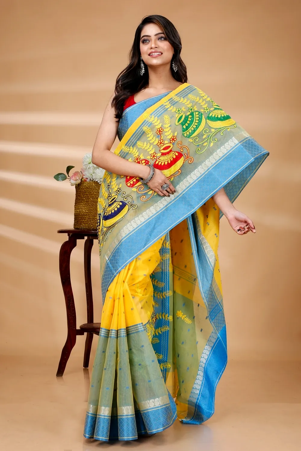 Light Yellow Pure Cotton Embi_Ganga_Buti Tant Embroidery (1003)