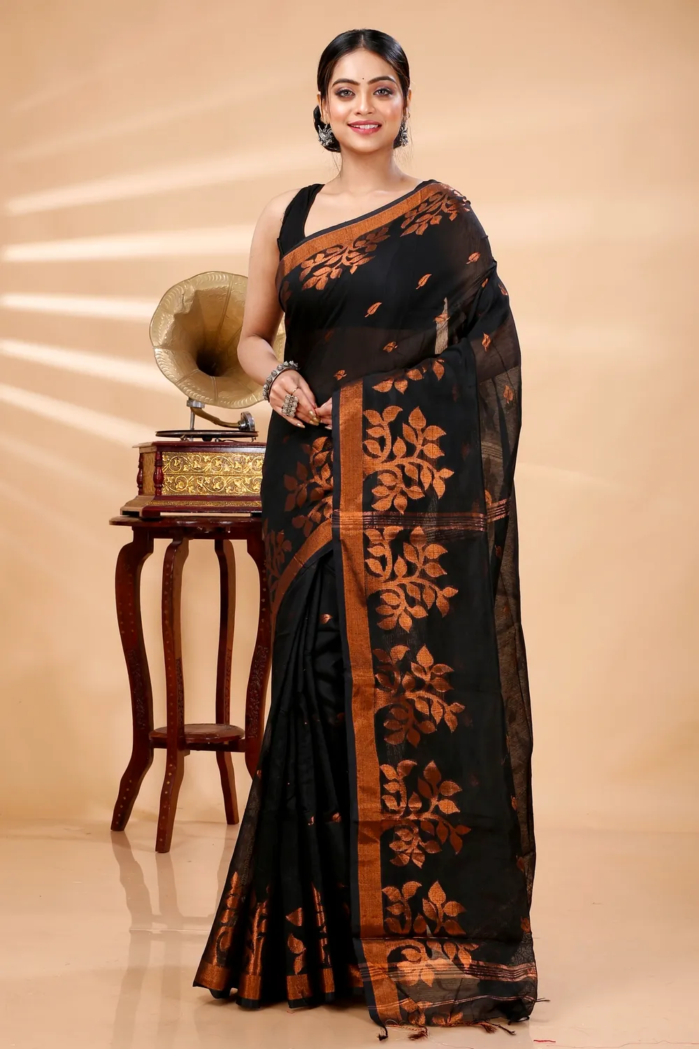 Black Blended Cotton Tina Hand Loom Saree (1212)