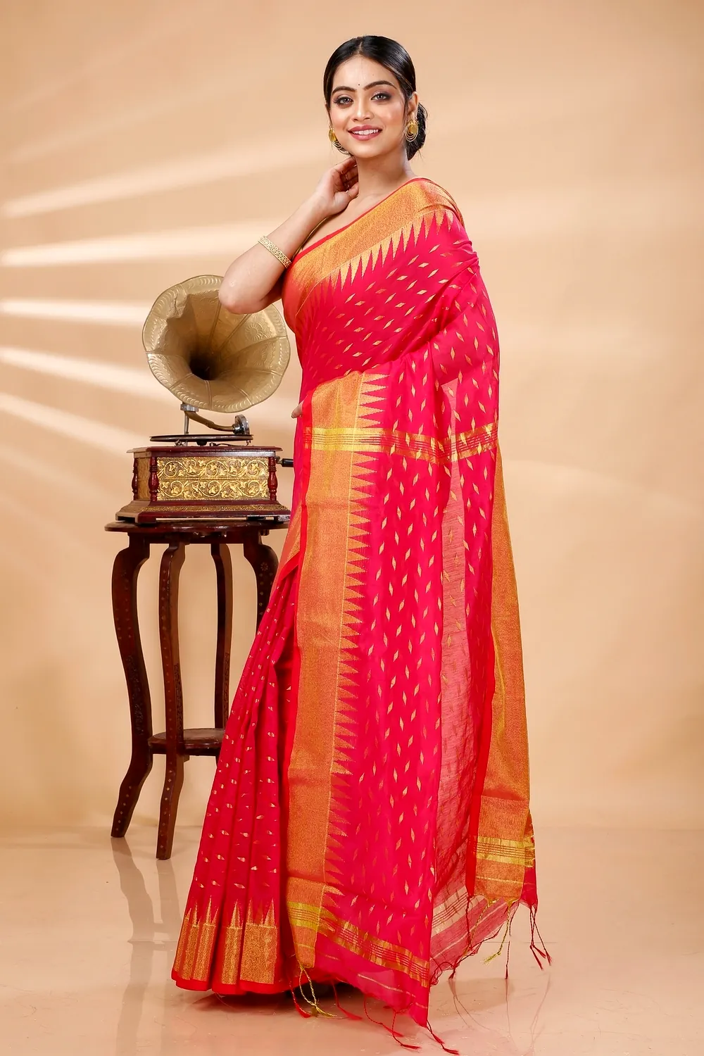 Red Blended Cotton Prisha Hand Loom Saree (1398)