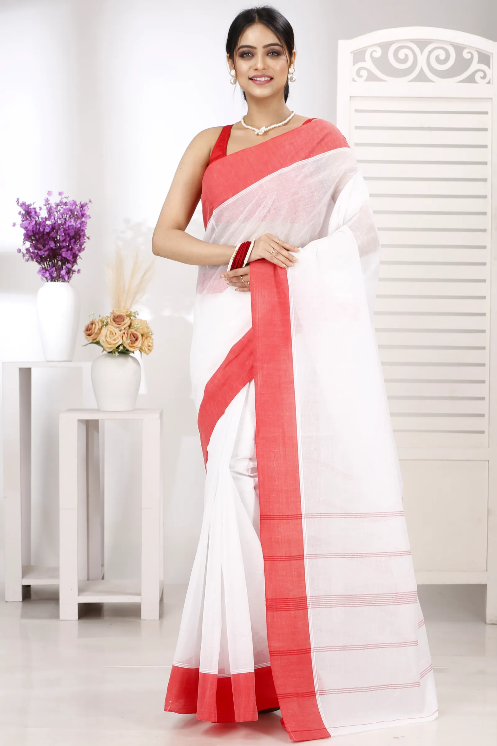 White Red Pure Cotton Elu Than Tant Saree (1510)