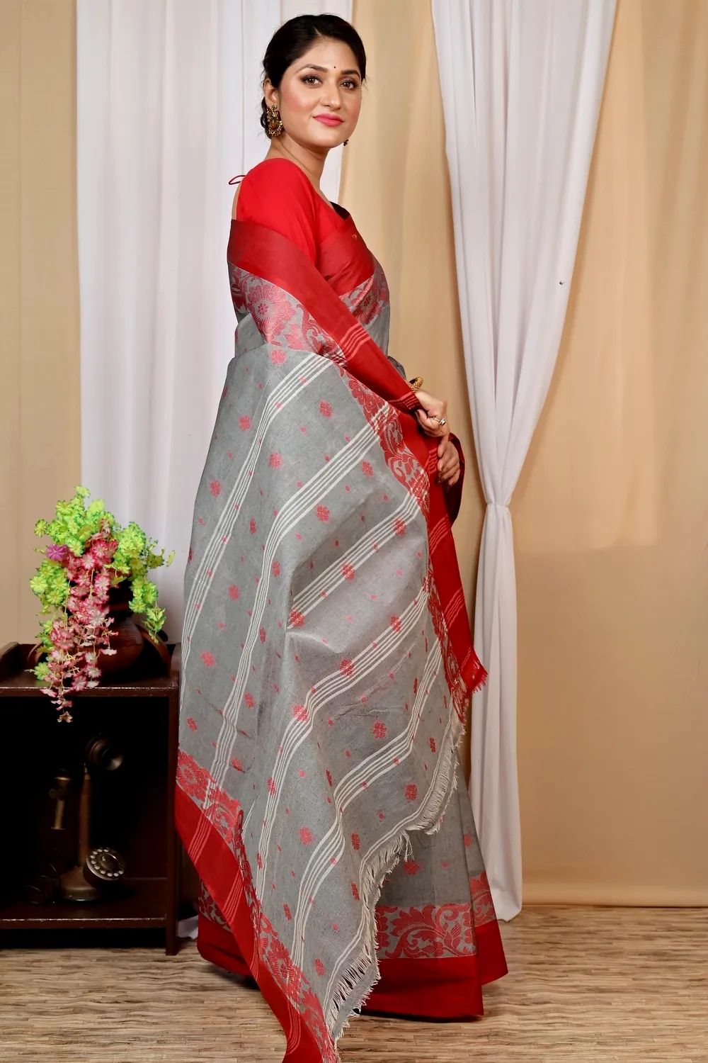 Grey Pure Cotton Heruka Tant Saree (1605)