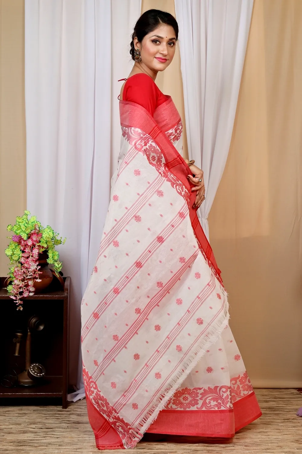 White Red Pure Cotton Heruka Tant Saree (1606)