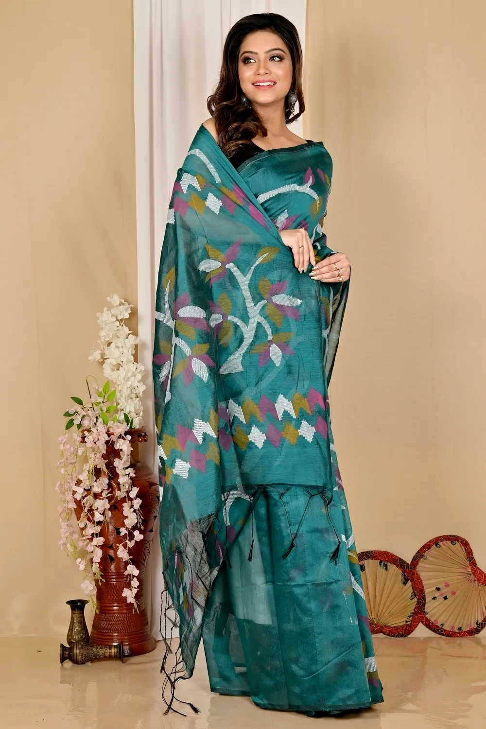 See Green Cotton Naren Hand Loom Saree (1670)