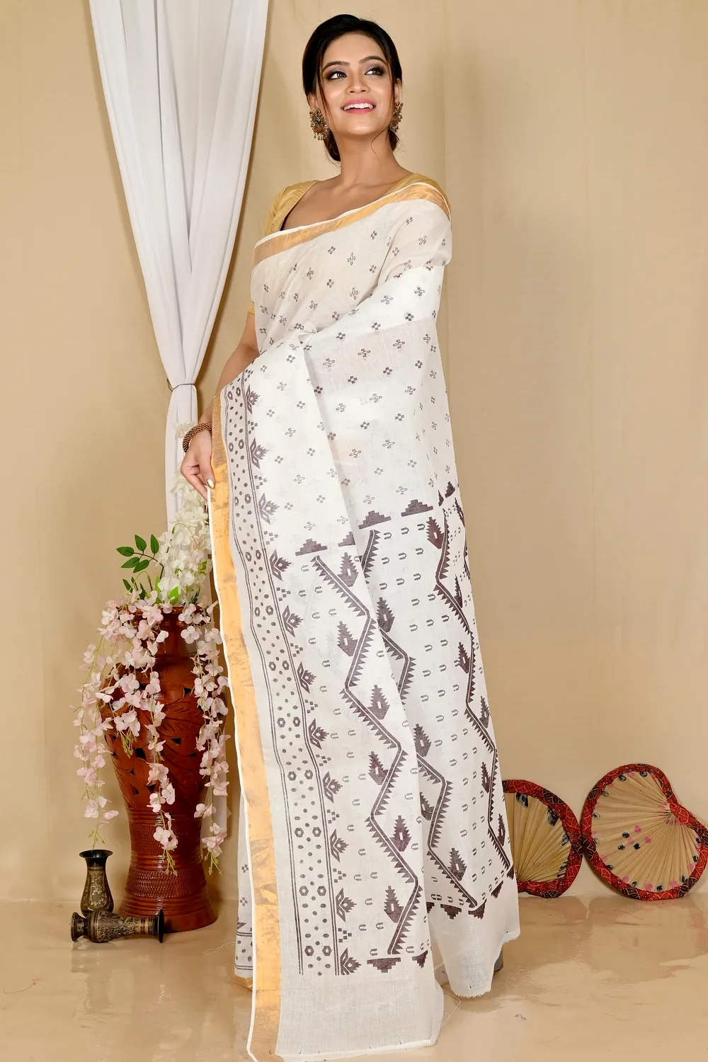 White Dark Brown Pure Cotton Ekta Print Tant Saree Print (1748)